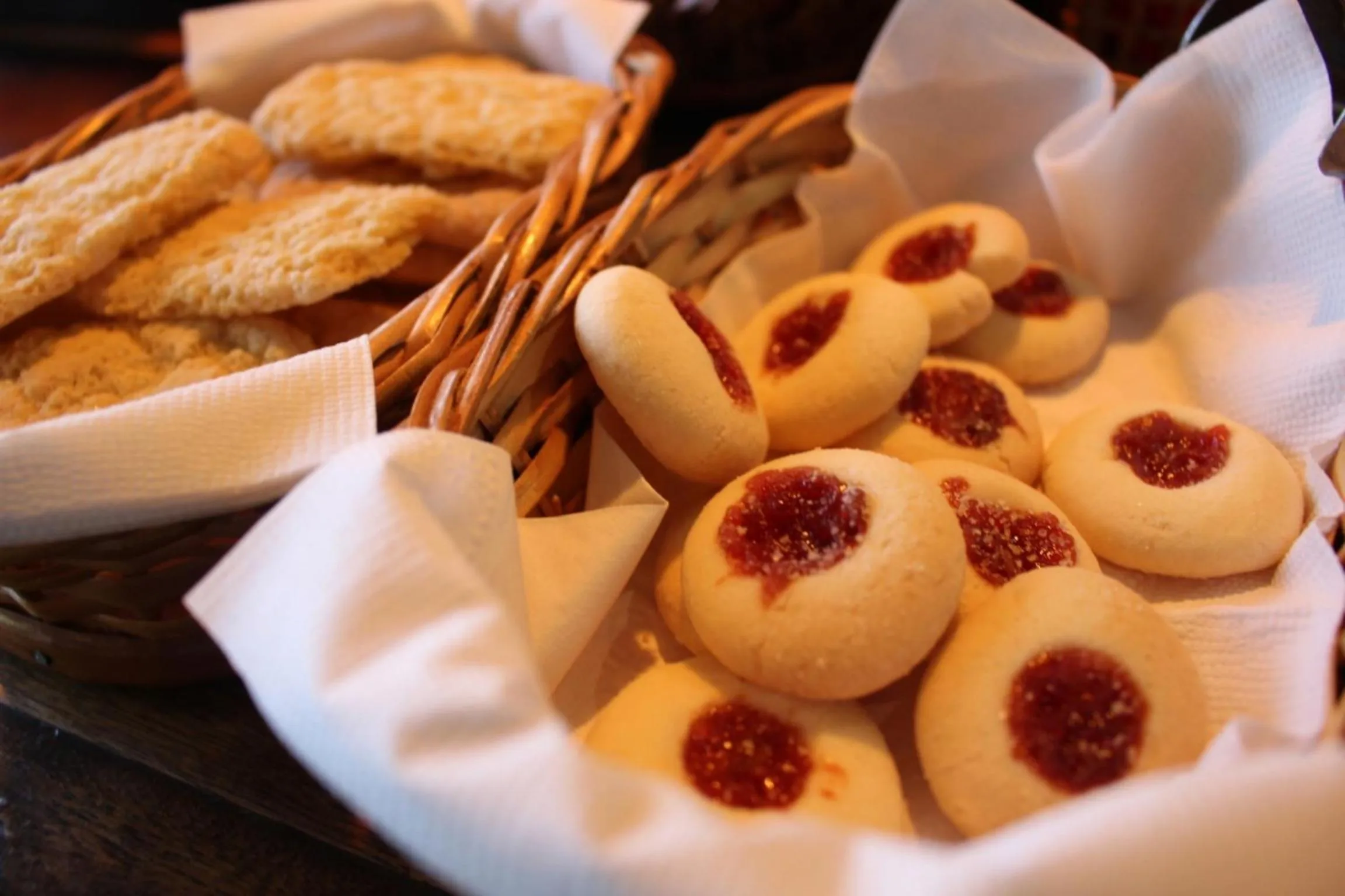 Continental breakfast in Pousada Chão de Minas