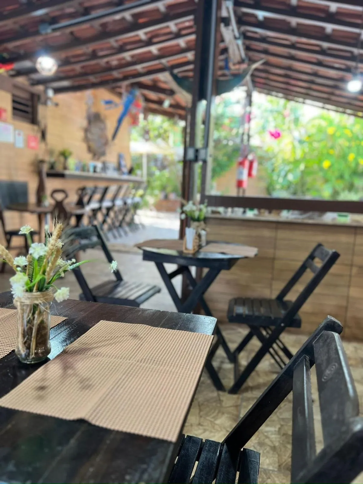 Dining area in Pousada Flor Dália