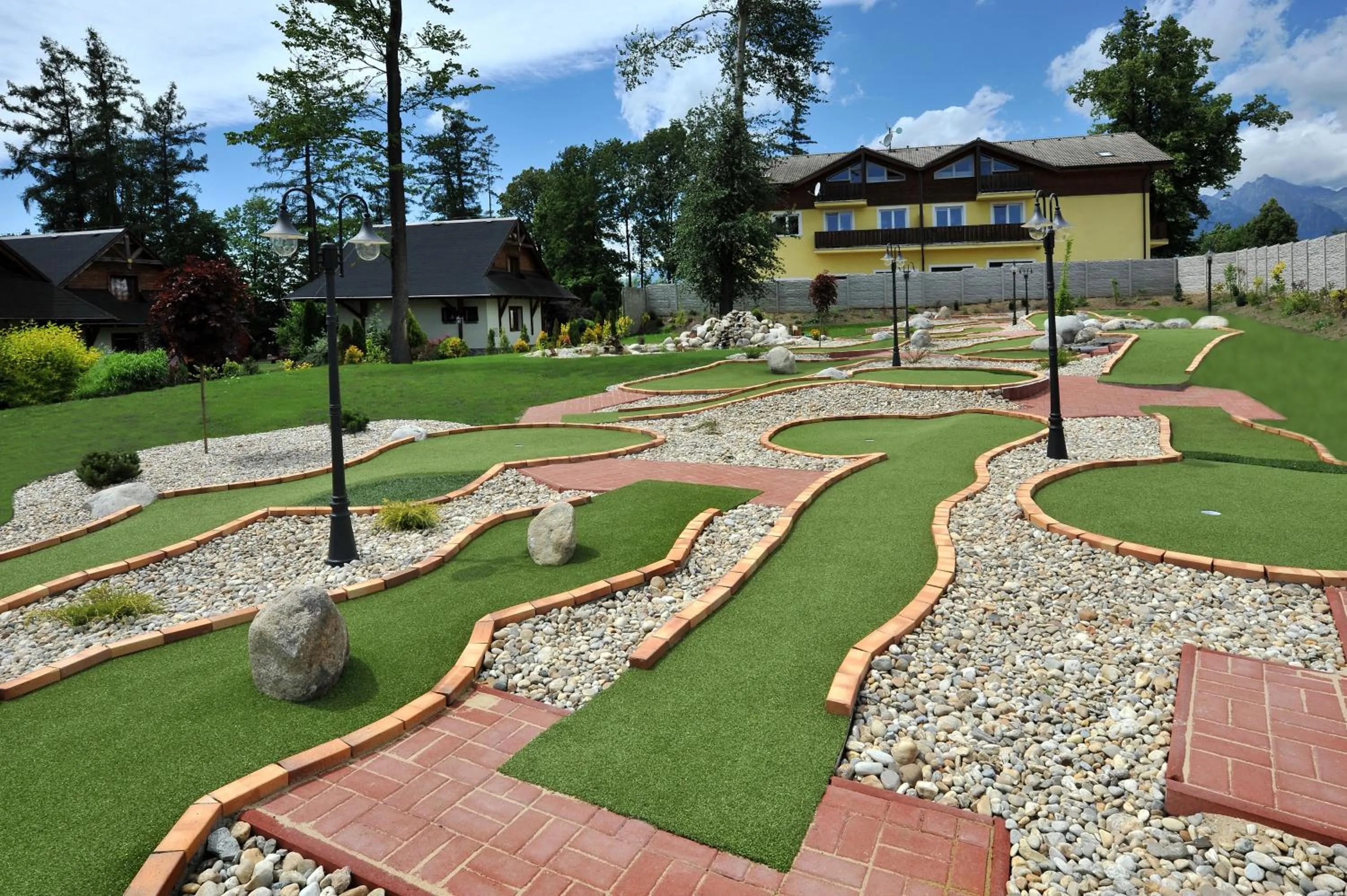 Minigolf in APLEND Chaty Tatry Holiday