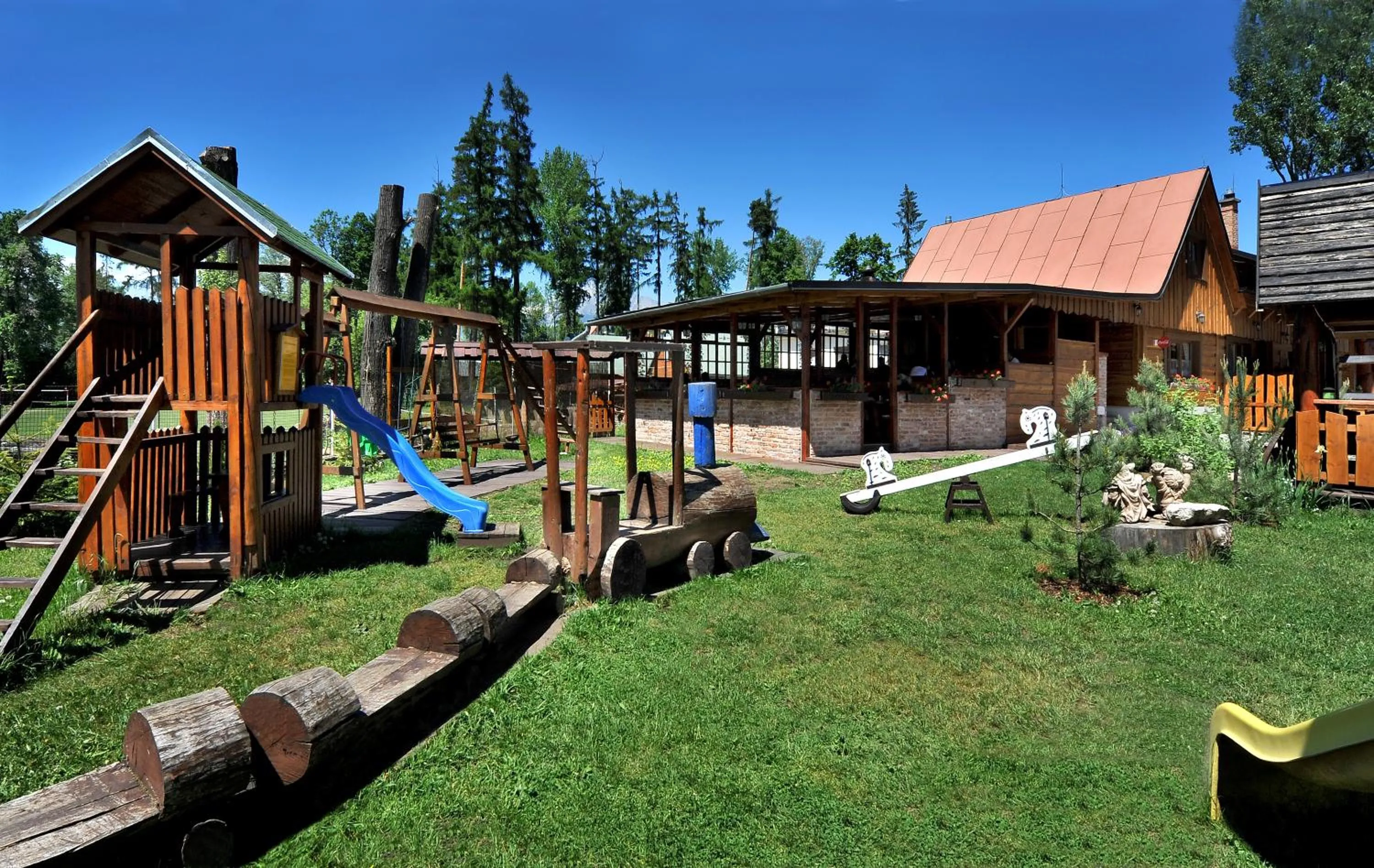 Restaurant/places to eat in APLEND Chaty Tatry Holiday
