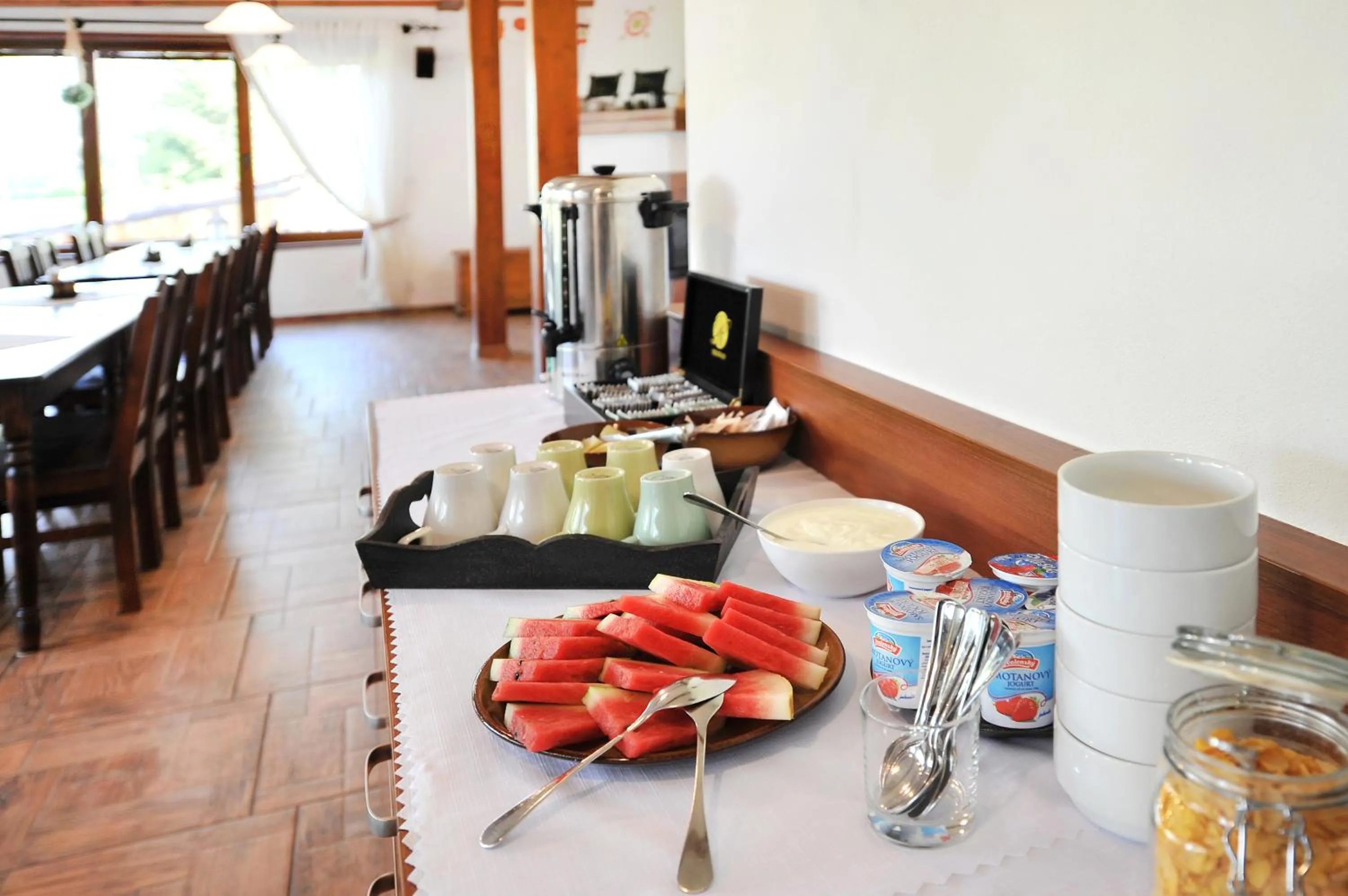 Buffet breakfast in APLEND Chaty Tatry Holiday
