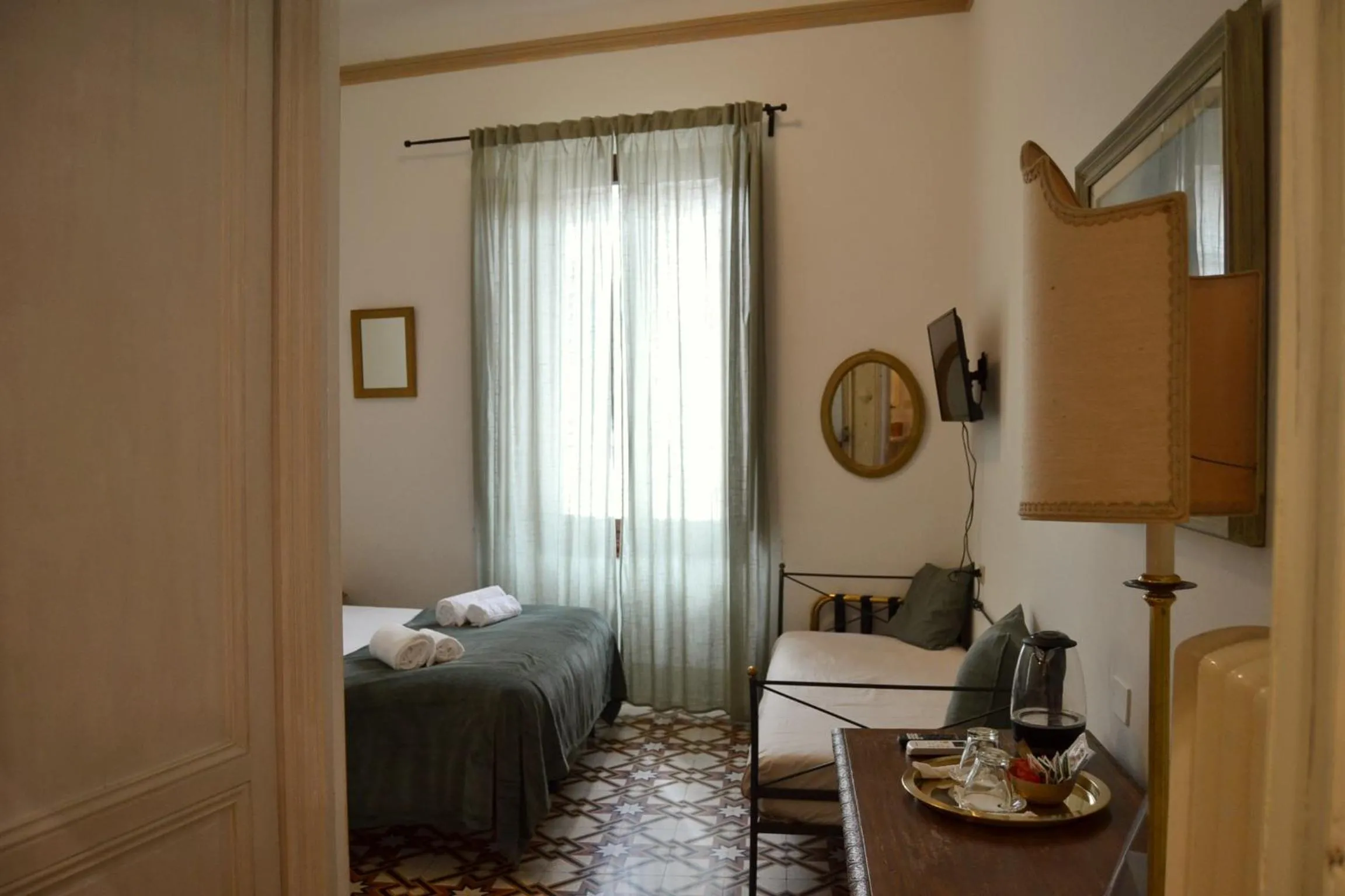 Bed in Florence Heart B&B