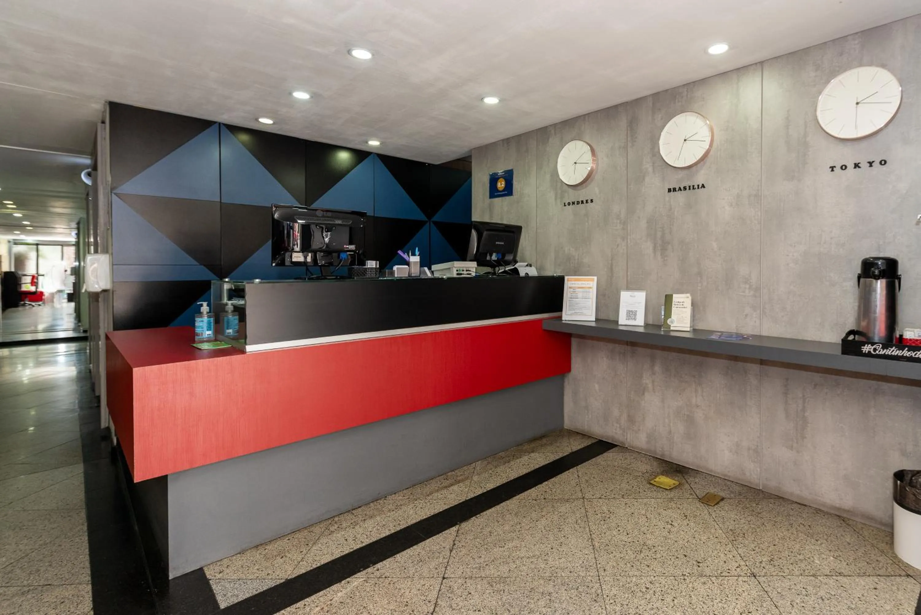 Lobby or reception in Metropolitan Flats