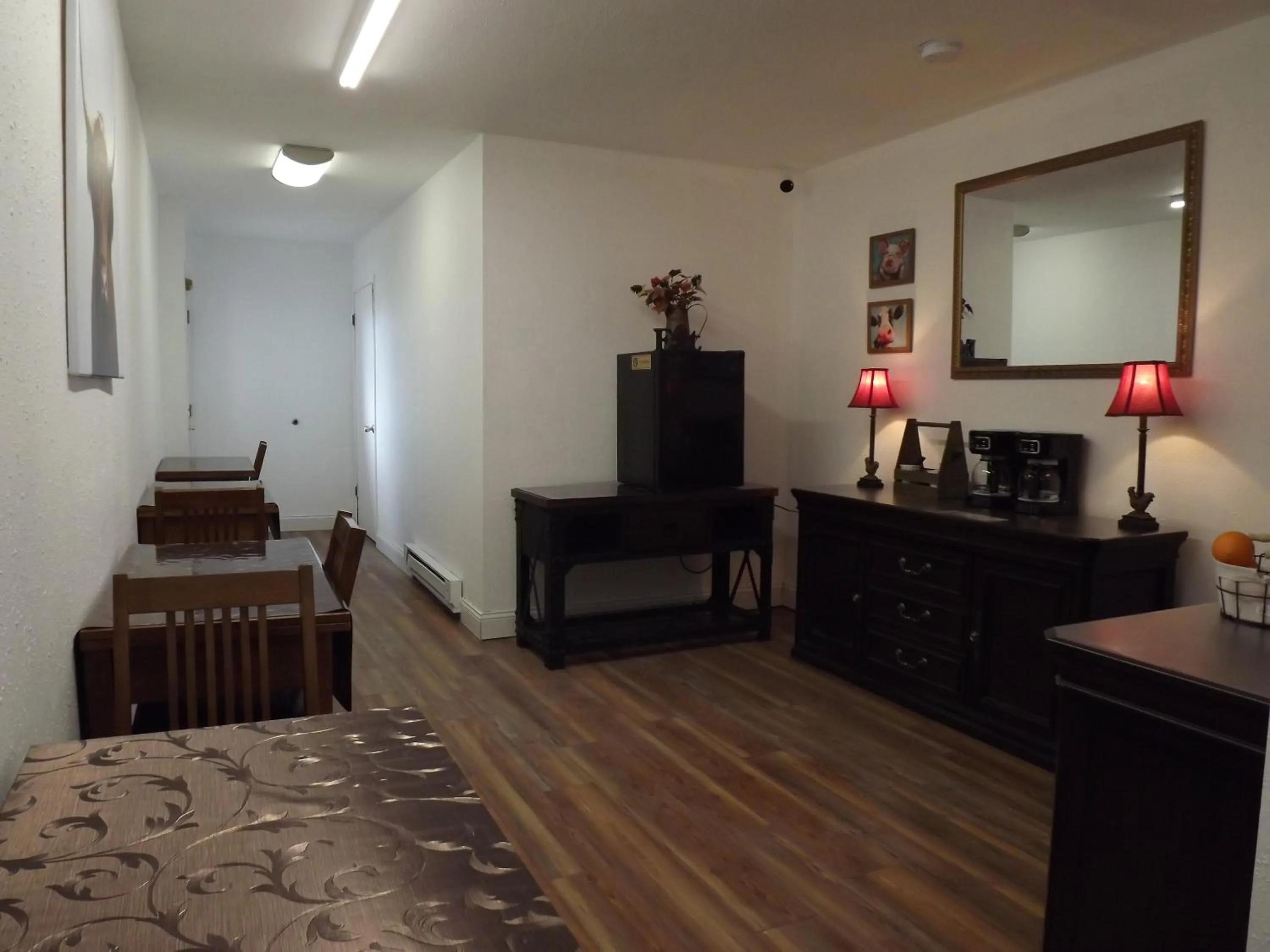 Breakfast, Bed in Crest Country Inn