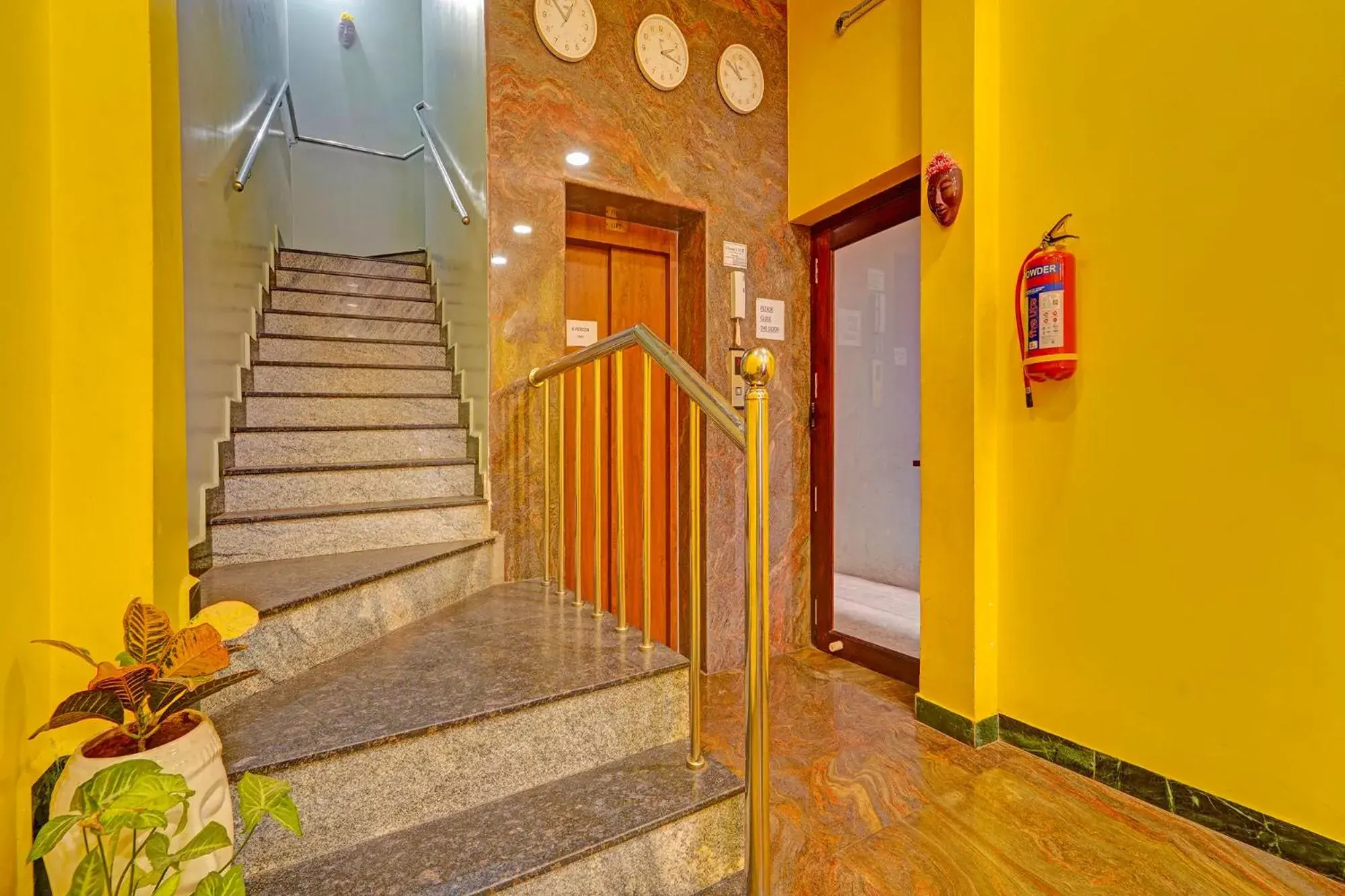 Lobby or reception in FabHotel Martine's Residency - French Colony, 5 Mins from Rock Beach Lobby or reception in FabHotel Martine's Residency - French Colony, 5 Mins from Rock Beach