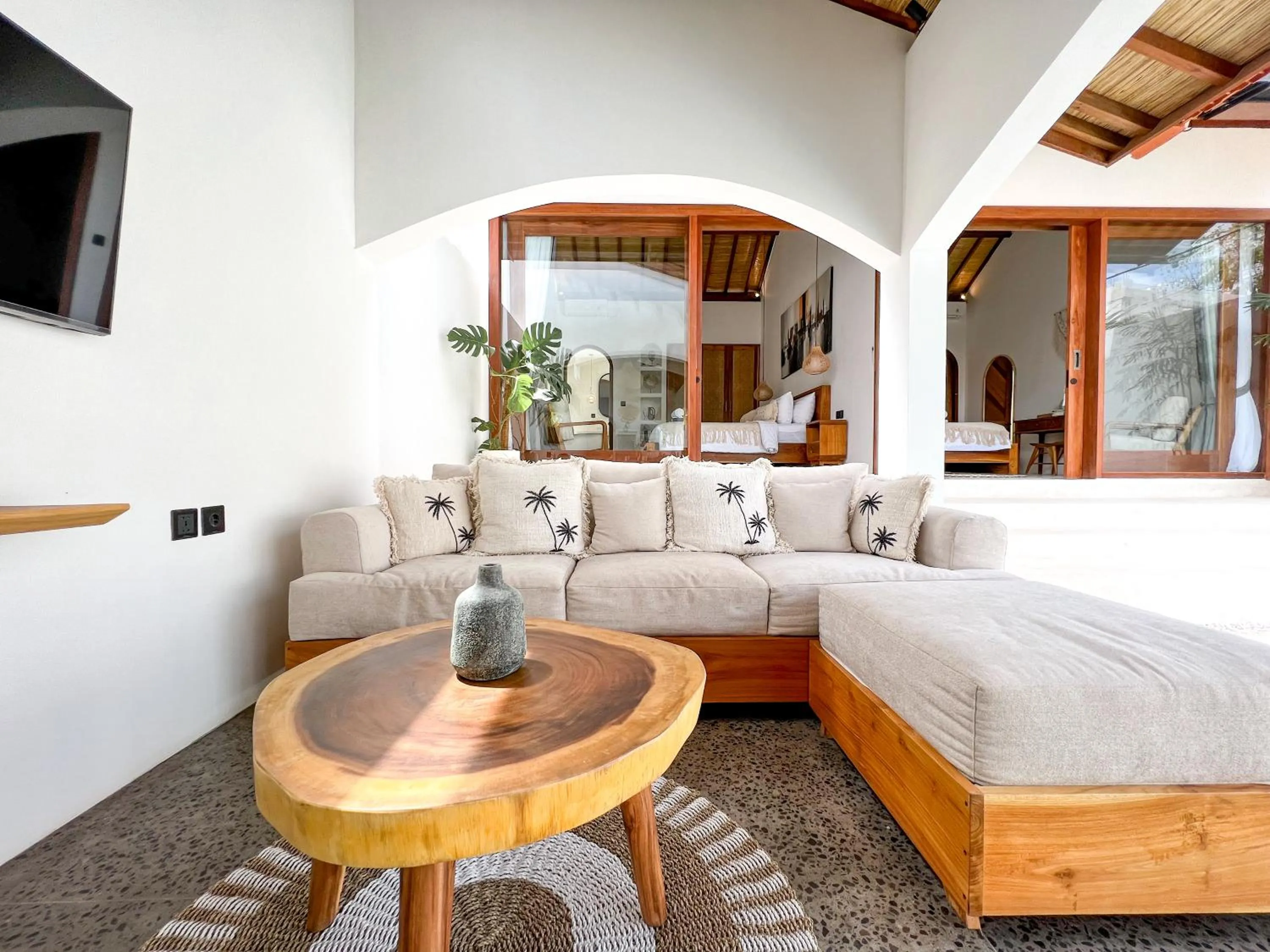 TV and multimedia in La Grace Villa