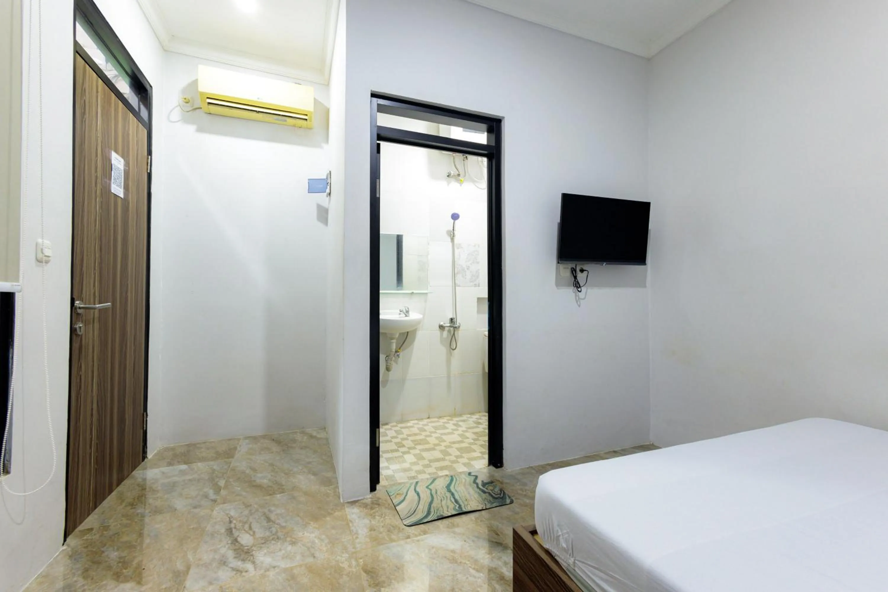 Bed in D Twinz House Syariah Redpartner