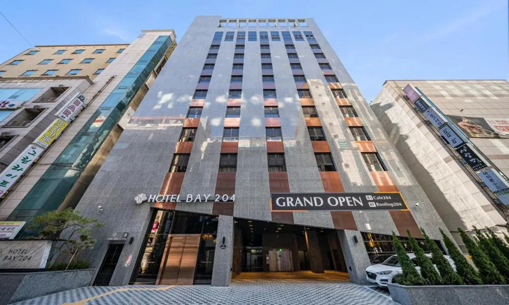 Property building in Incheon Guwol Hotel Bay 204