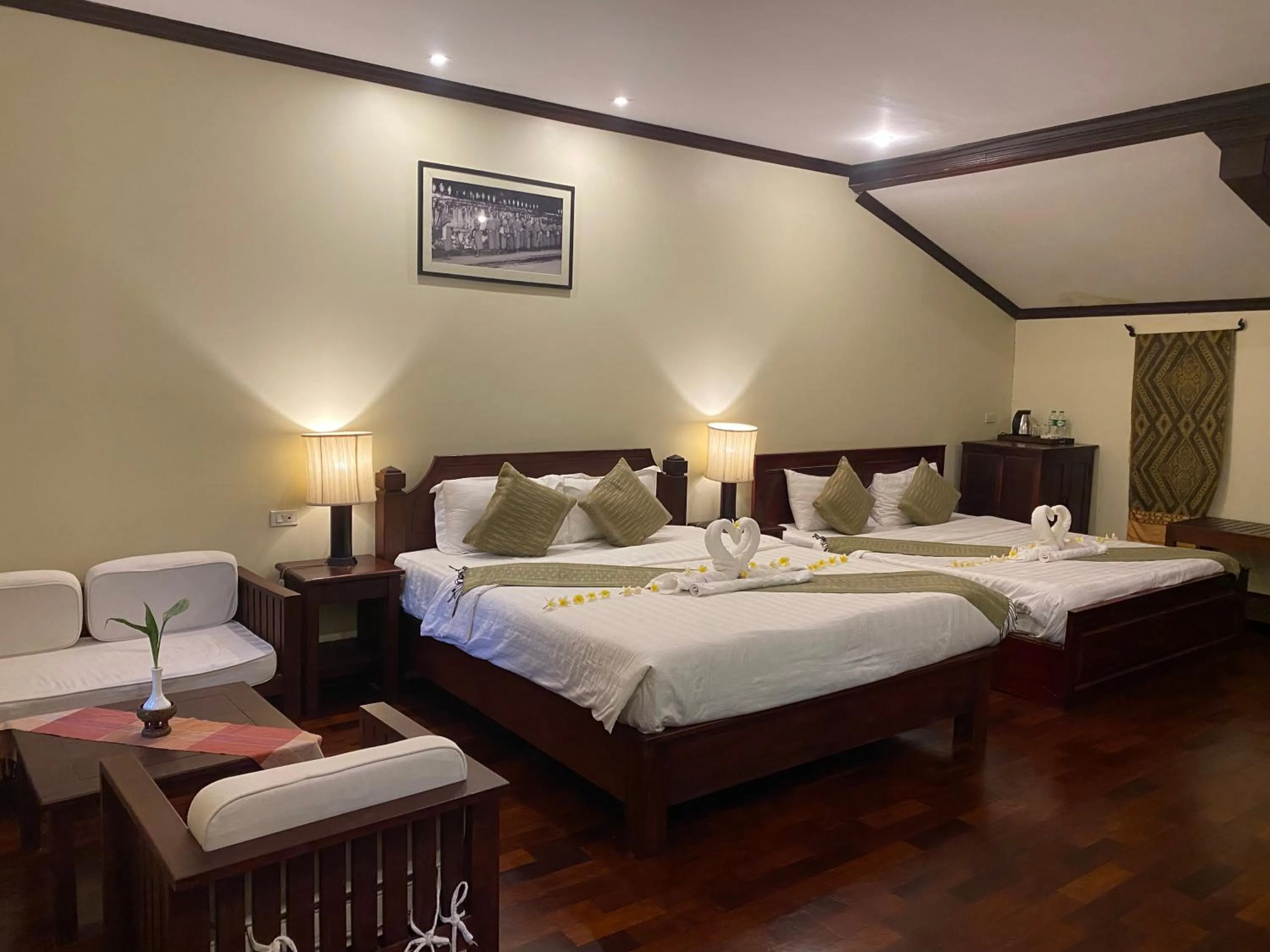 Photo of the whole room, Bed in Luang Prabang Residence & Travel