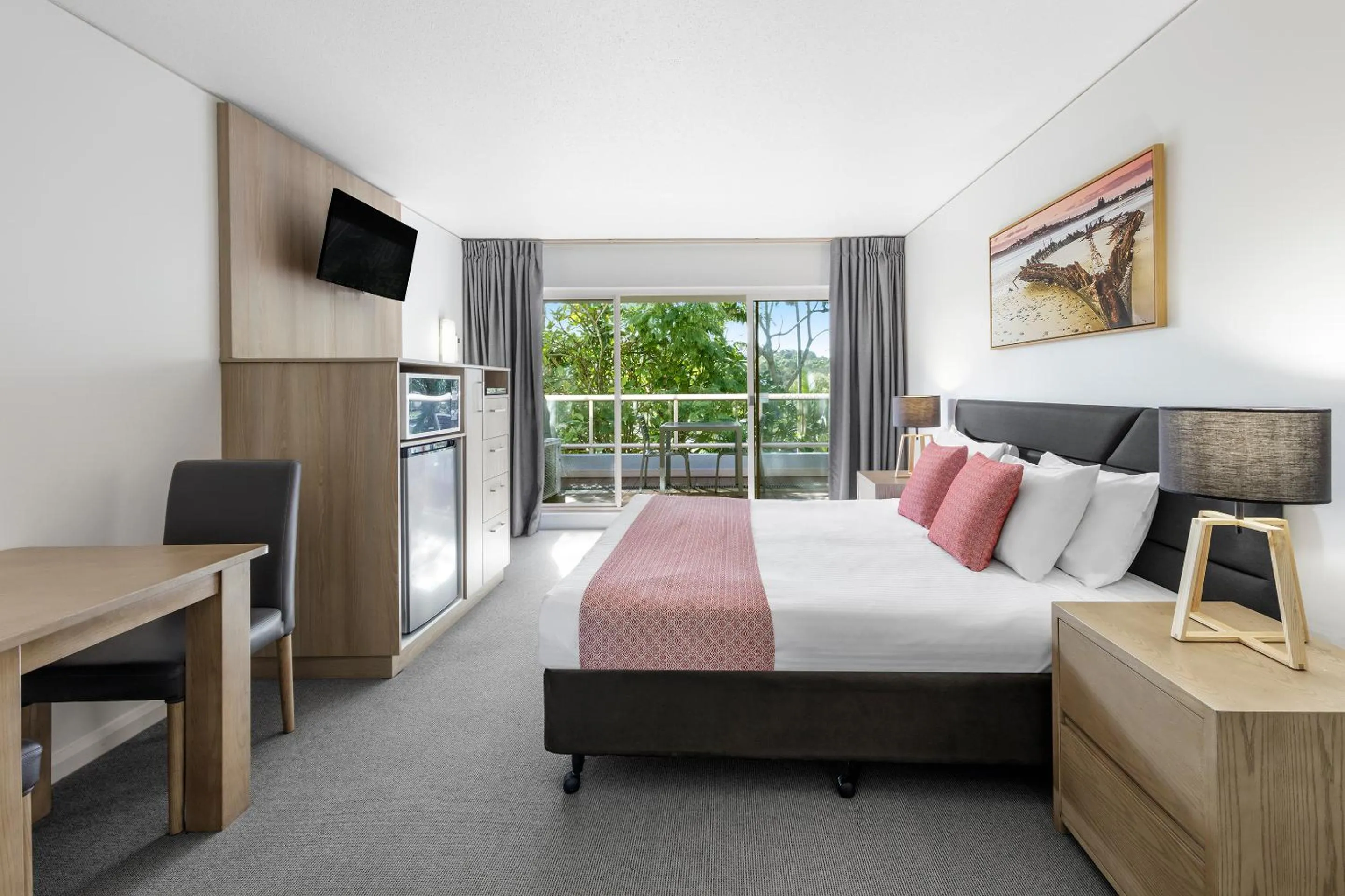 Photo of the whole room, Bed in Club Wyndham Coffs Harbour Terraces