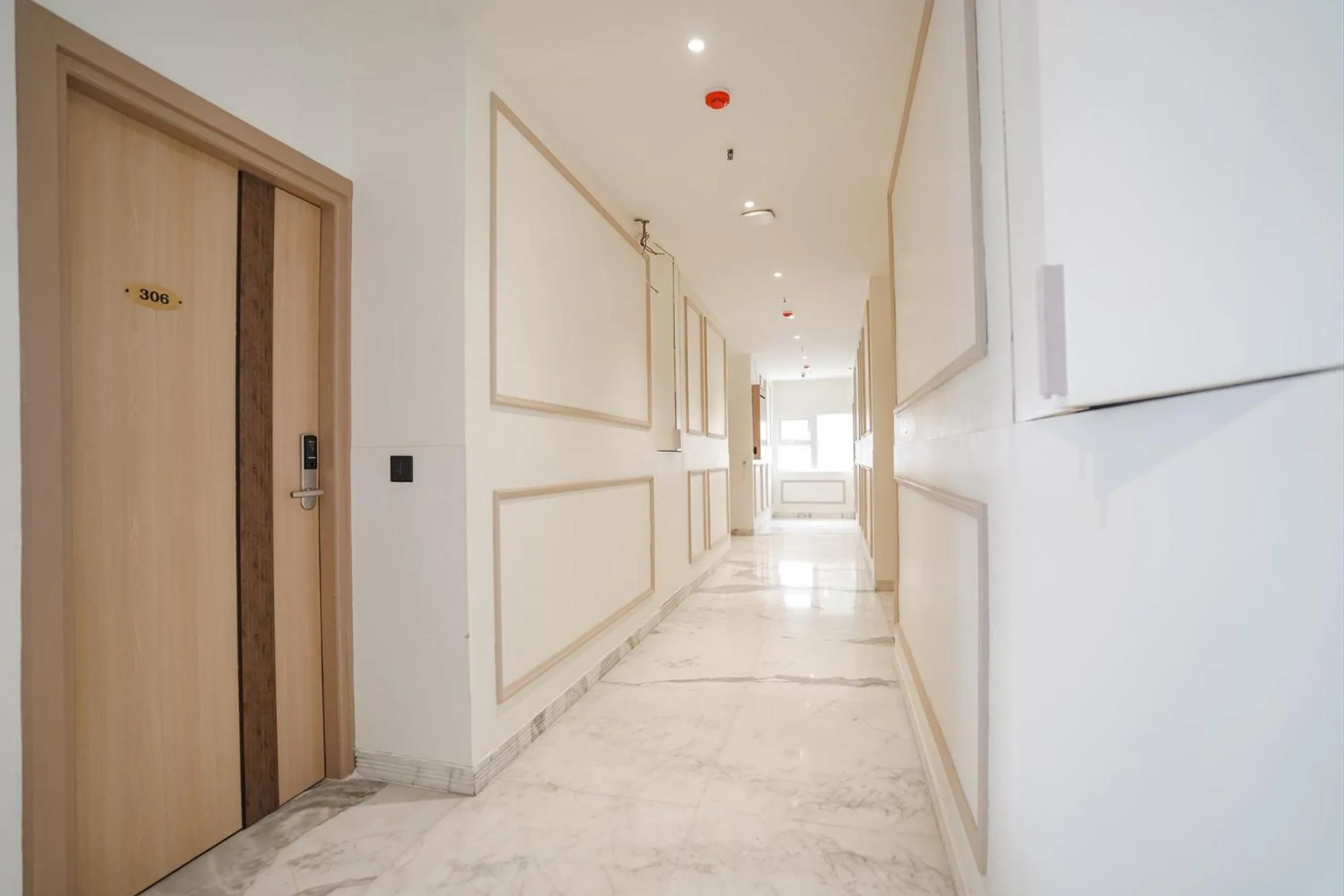 Lobby or reception in FabHotel Prime IP Indrapuram