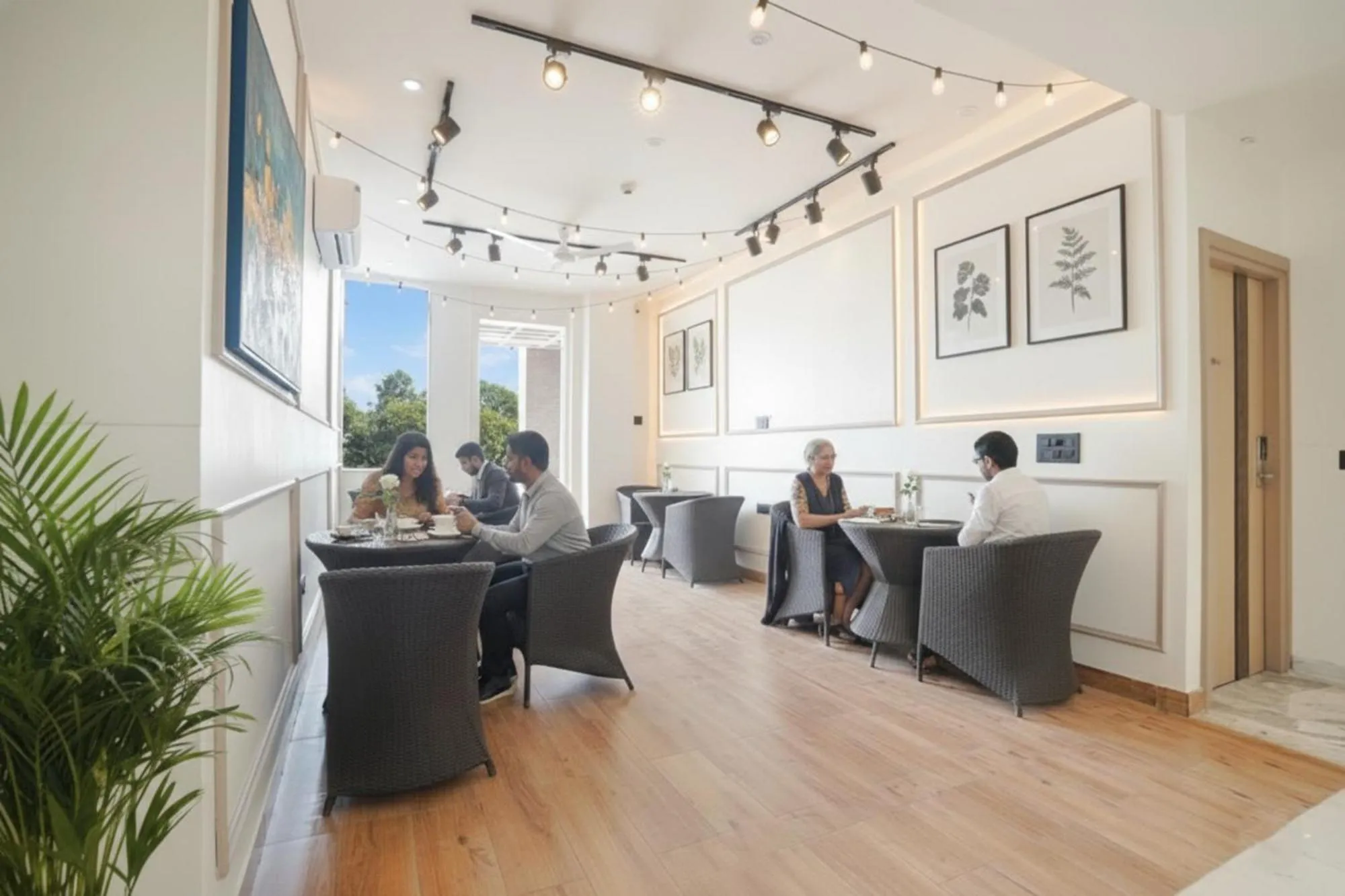 Dining area in FabHotel Prime IP Indrapuram