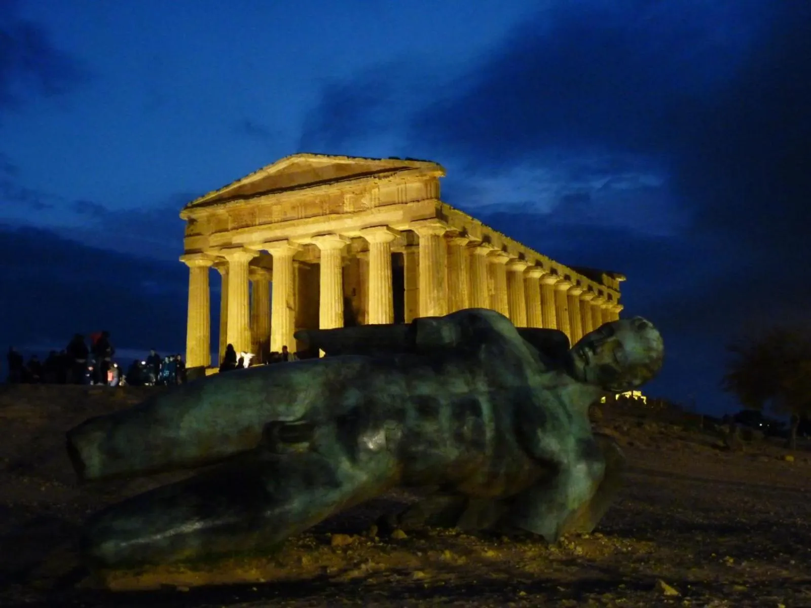 Nearby landmark in Villa Concordia