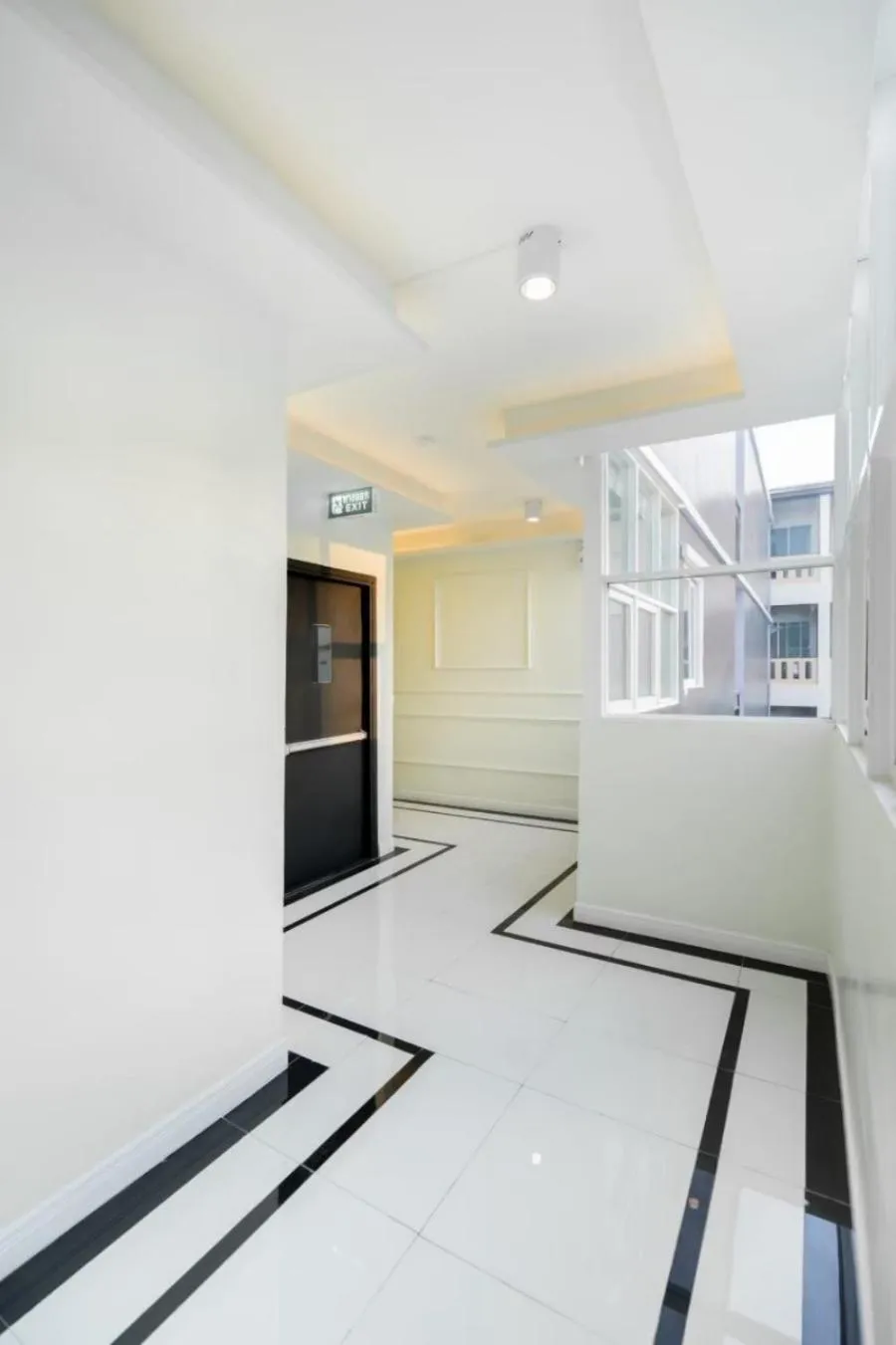 Property building in Metro Link Ratchada Hotel