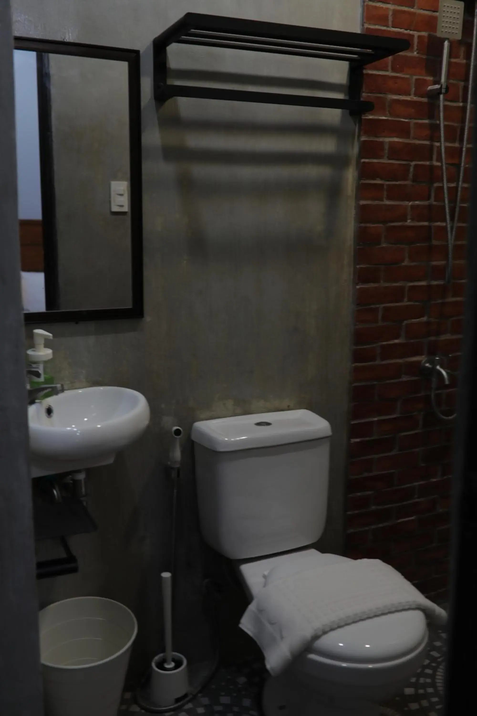 Toilet in Cerca Hotel Toilet in Cerca Hotel