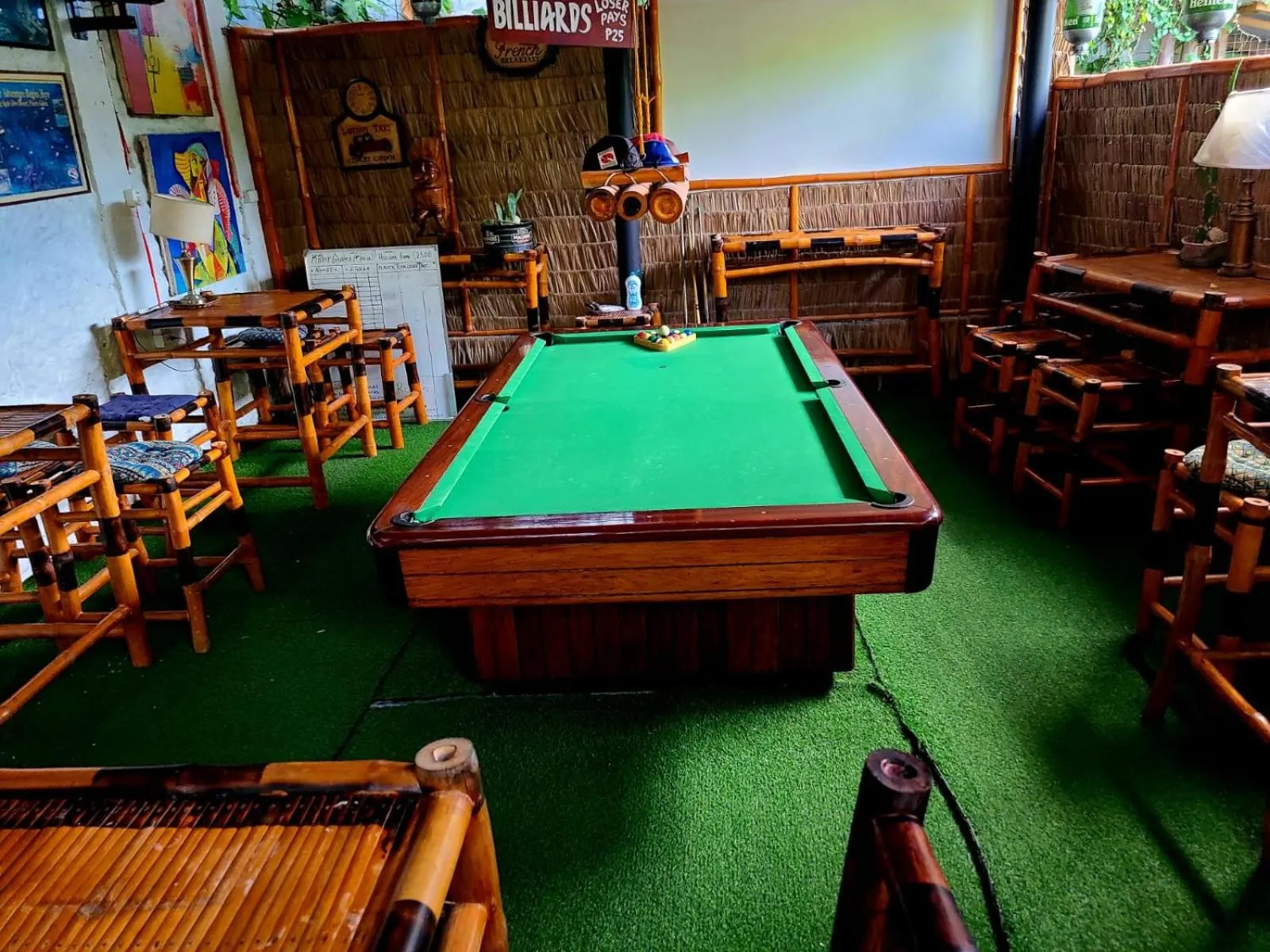 Billiard in Big Apple Dive Resort