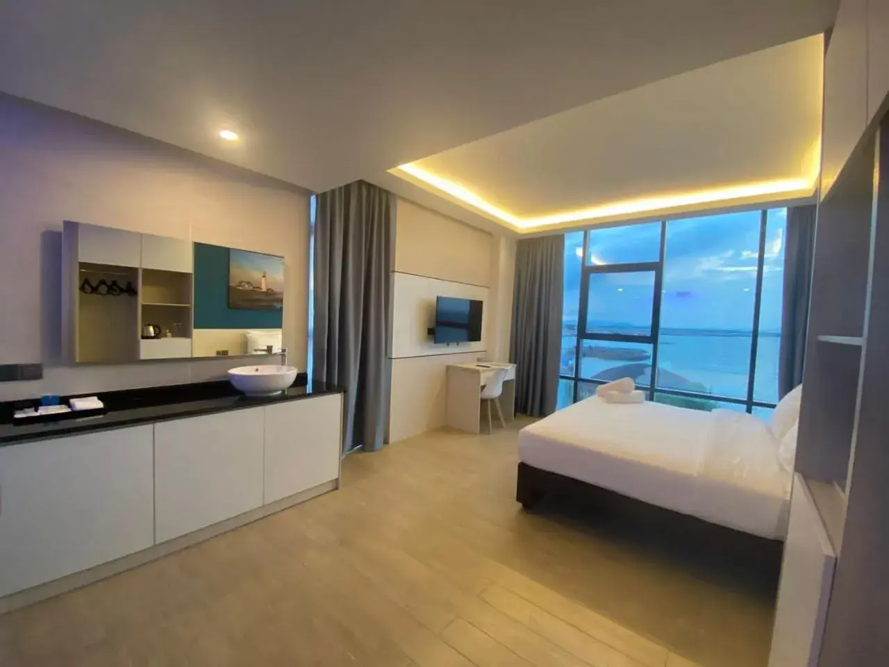 Bed in Lighthouse Hotel Semporna Bed in Lighthouse Hotel Semporna