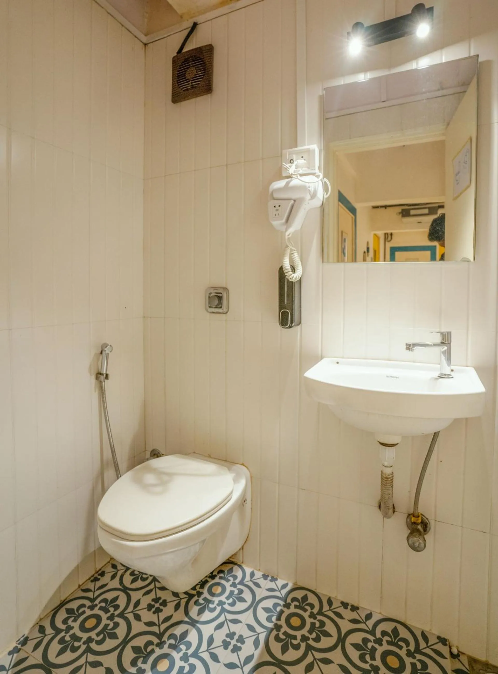 Toilet in Locomo Hostel Express - Stay Work Eat