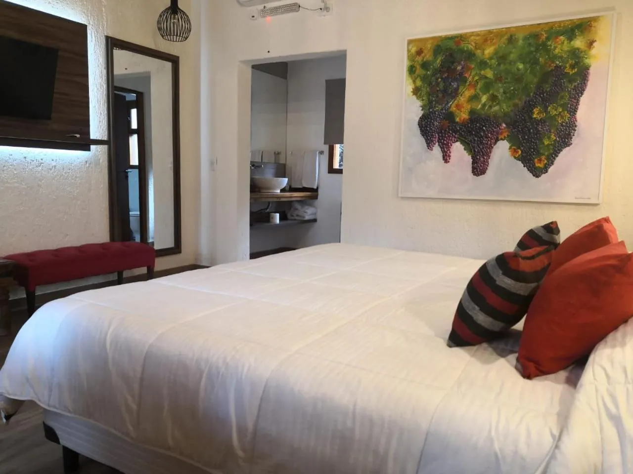 Bed in Pilgrim's Rest - Descanso del Peregrino