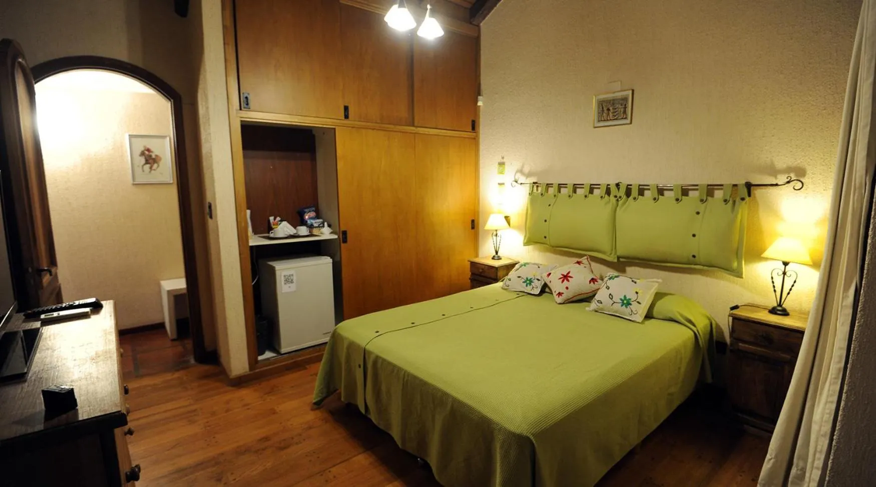 Bed in Pilgrim's Rest - Descanso del Peregrino