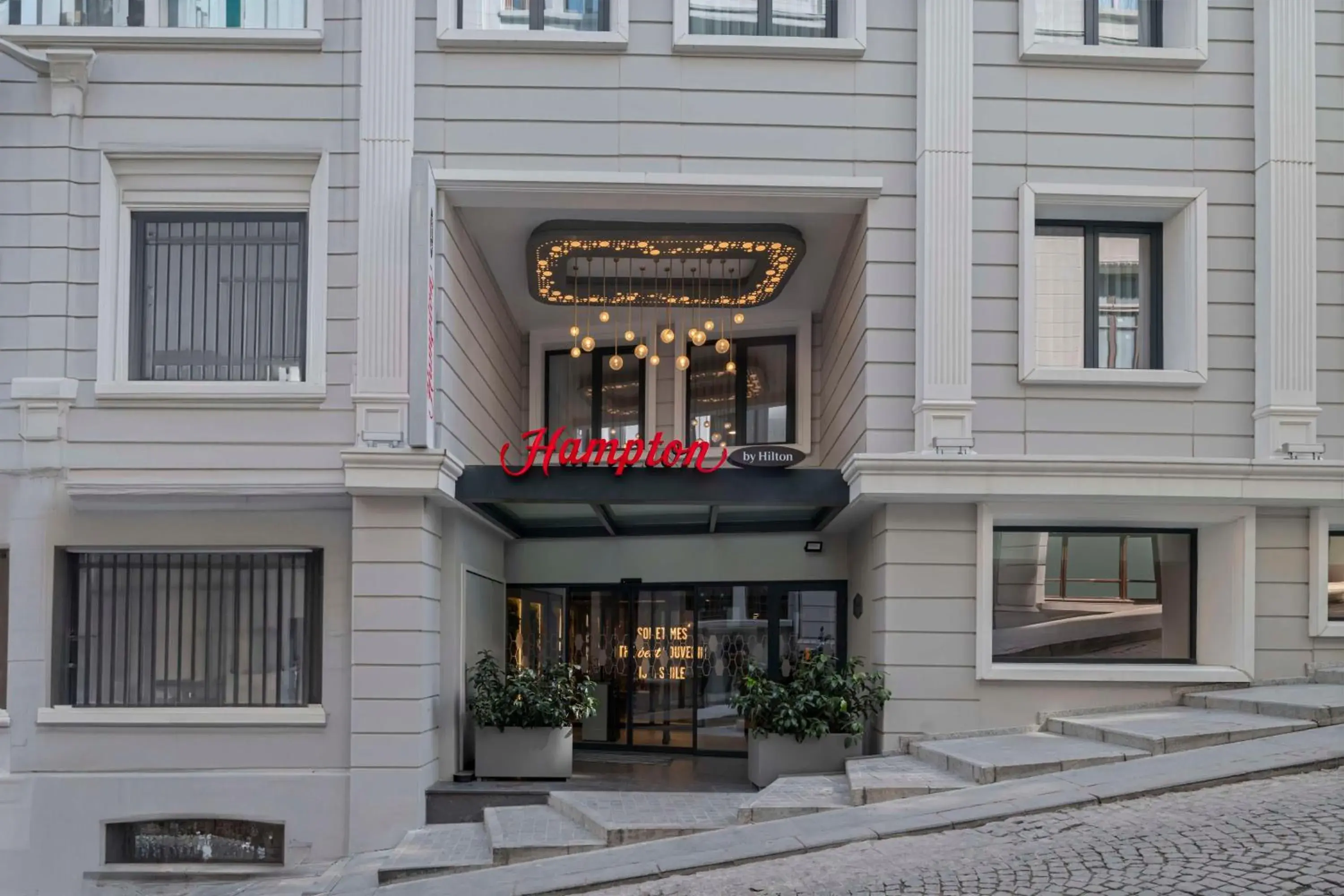 Property building in Hampton By Hilton Istanbul Sirkeci Property building in Hampton By Hilton Istanbul Sirkeci