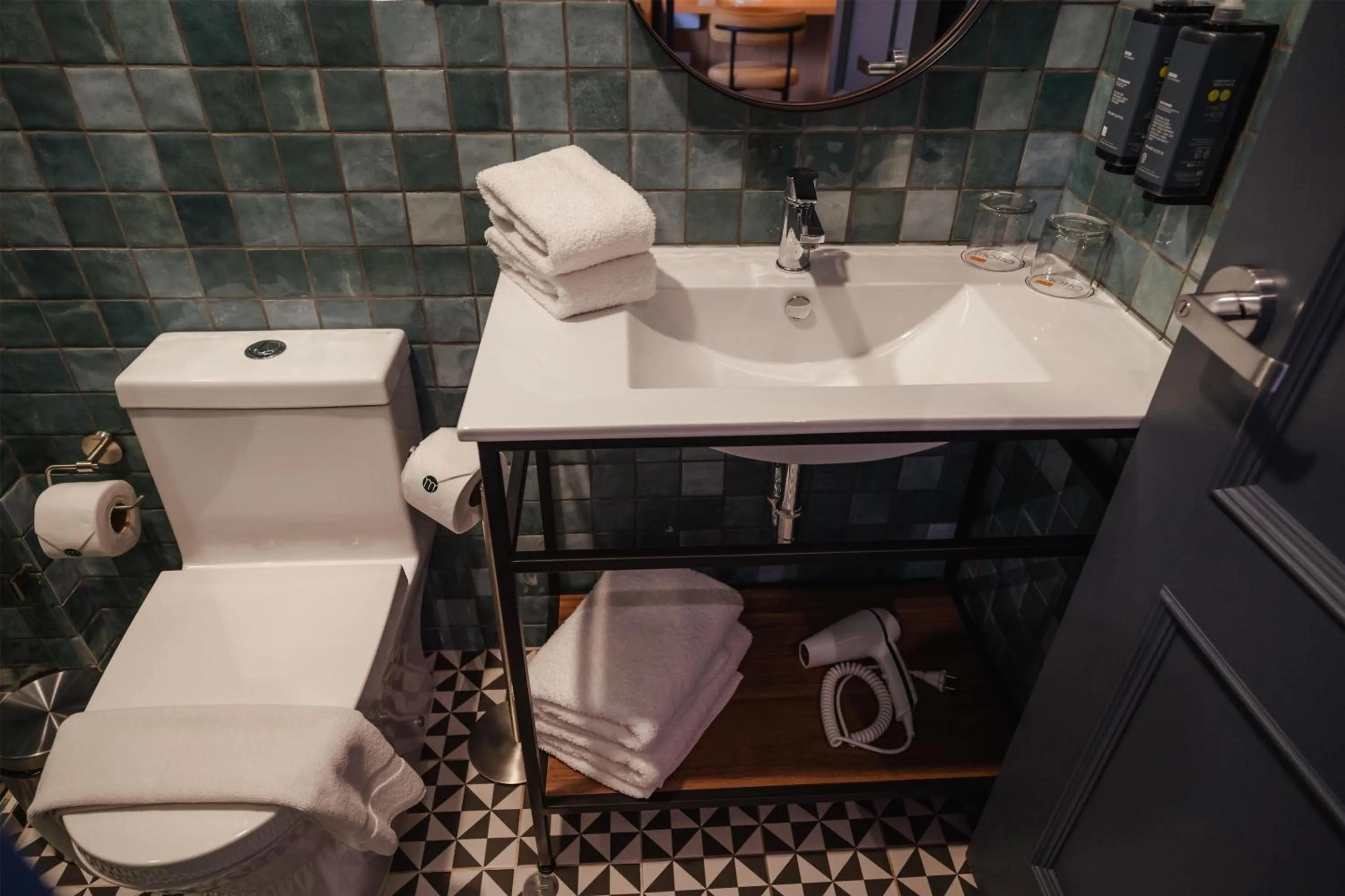 Bathroom in Motto By Hilton Cusco