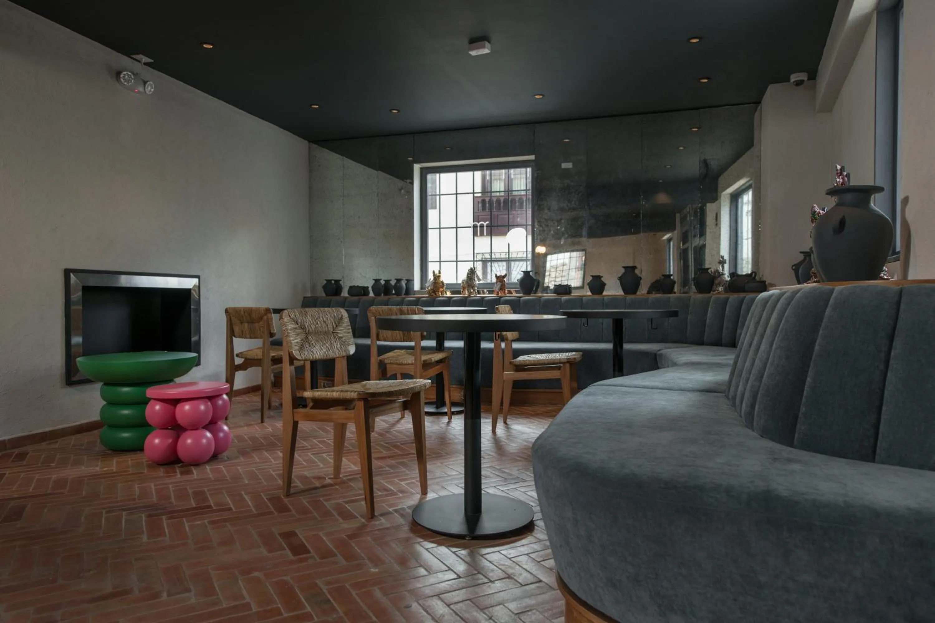 Living room in Motto By Hilton Cusco