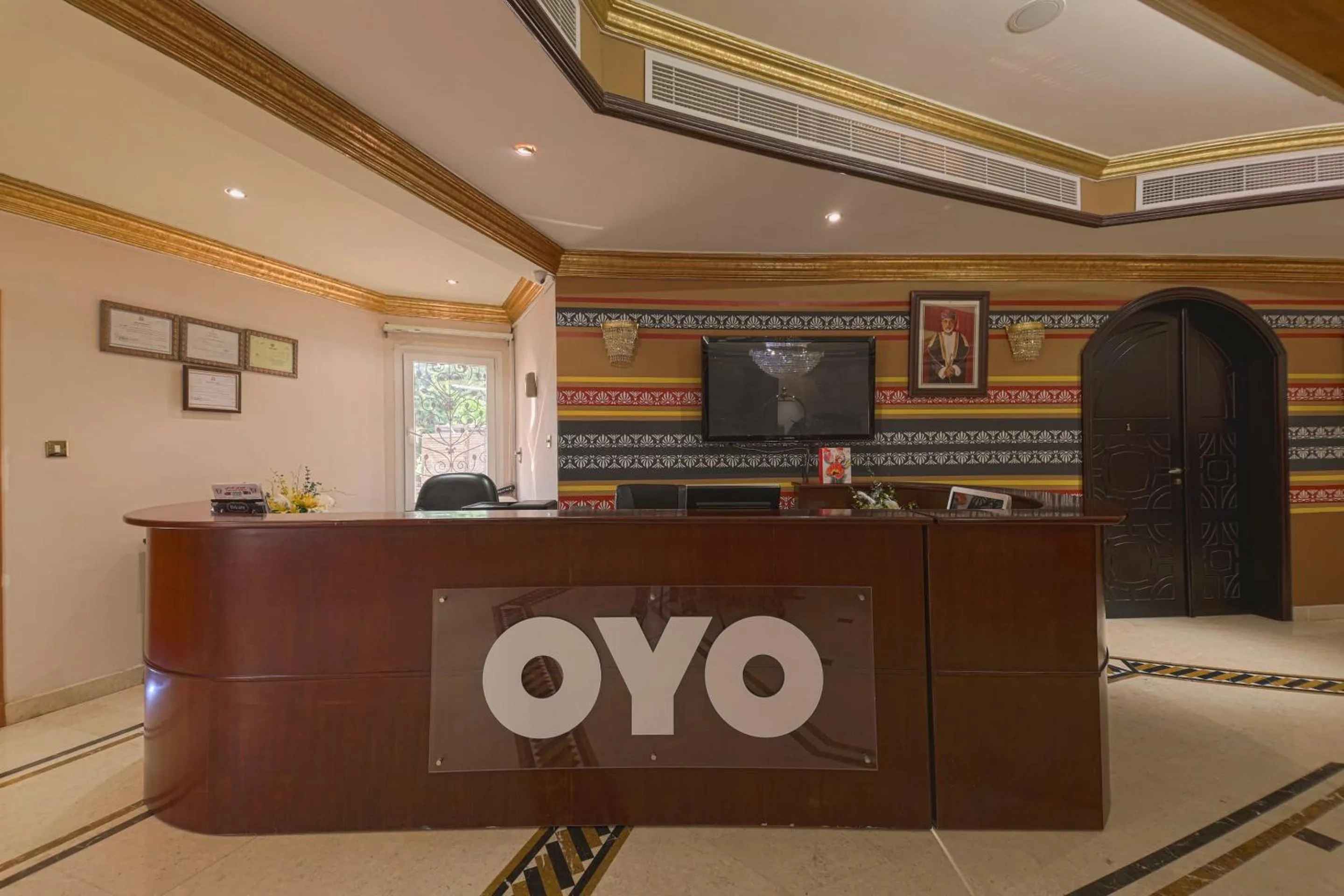 Lobby or reception in OYO 154 Bait AL Marmar Hotel