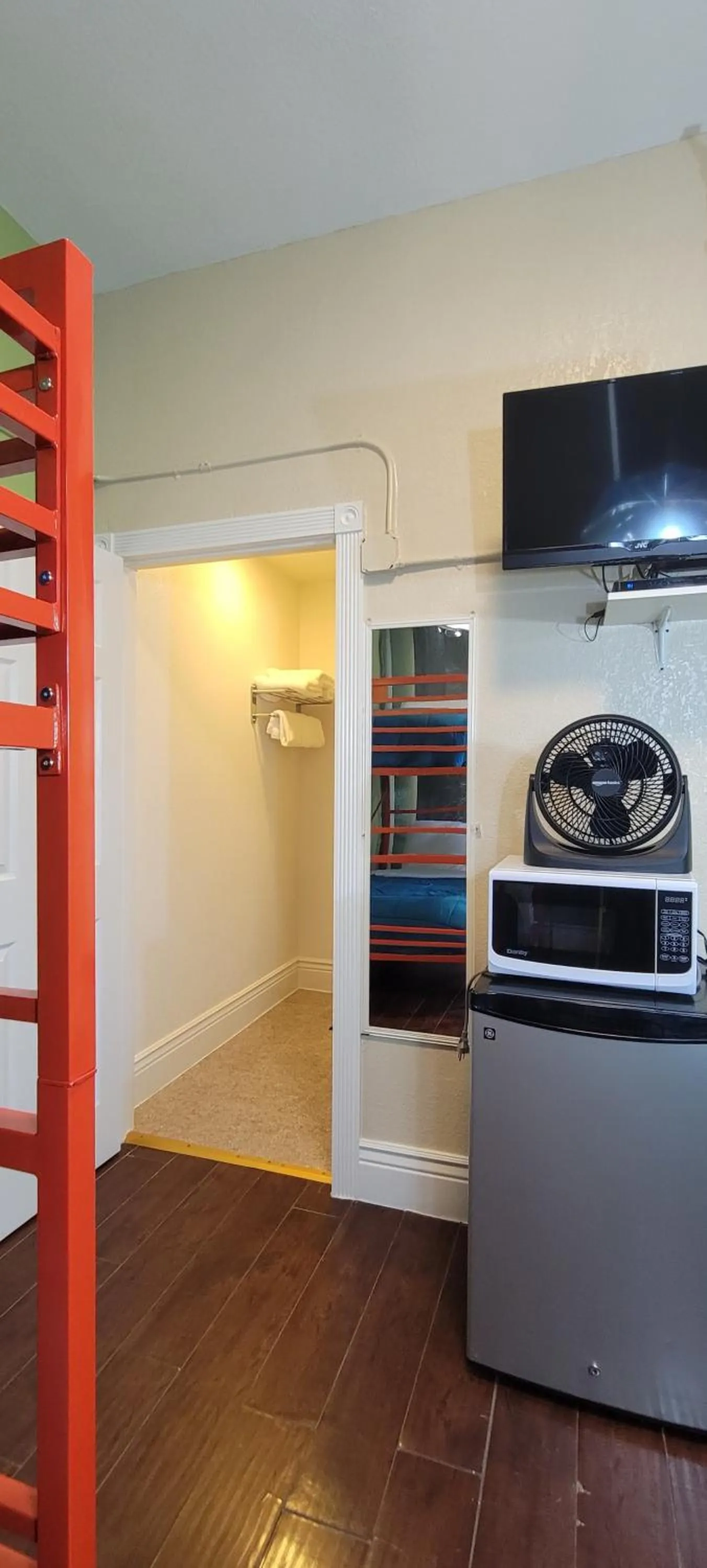 minibar in Orange Village Hostel