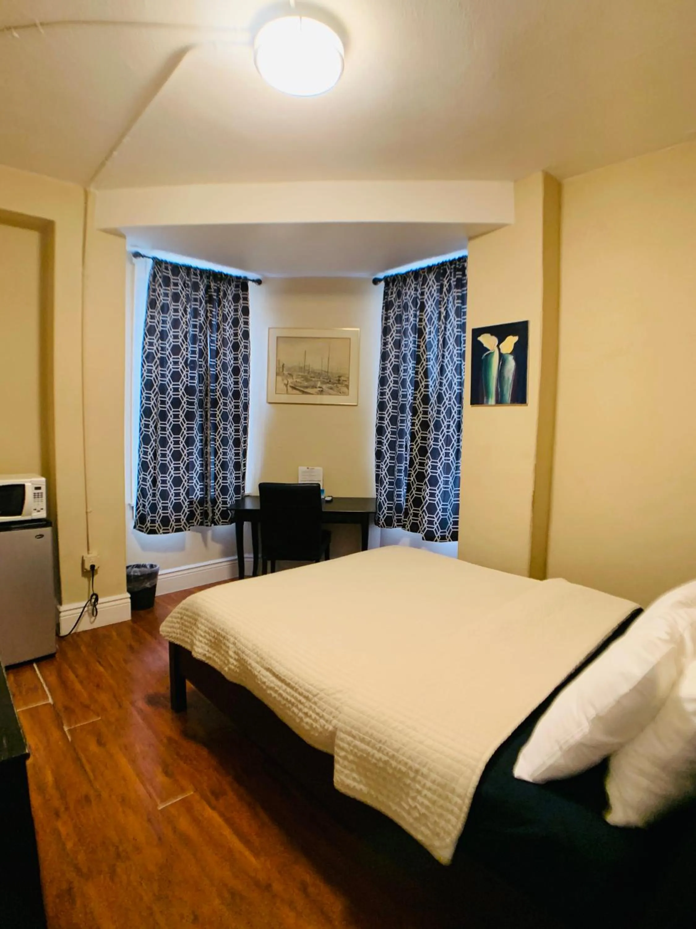 Bedroom, Bed in Orange Village Hostel