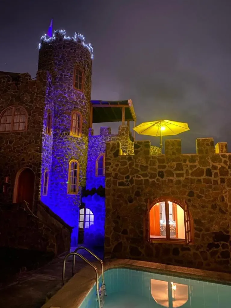 Property building in La Fortaleza De Haro