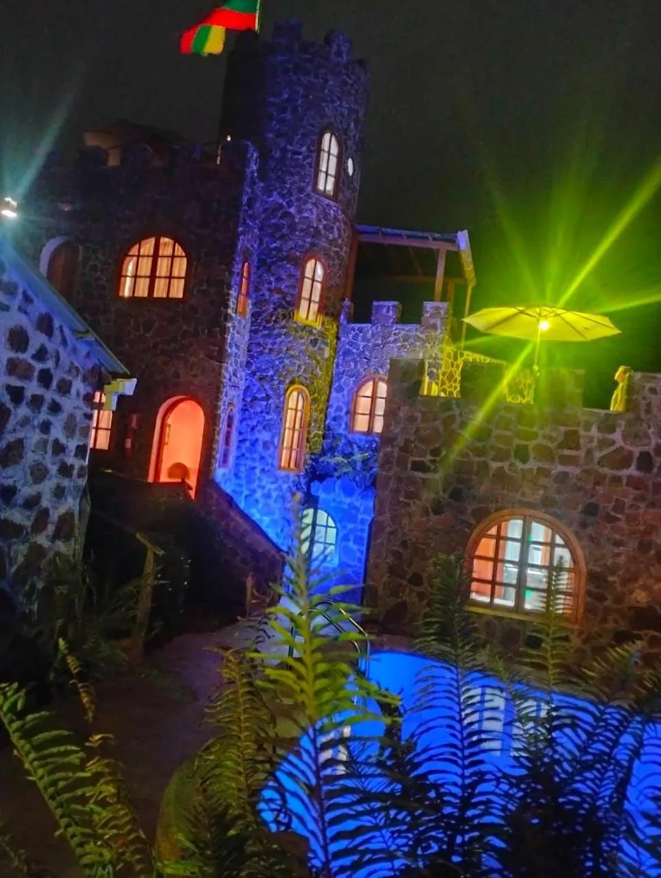 Property building in La Fortaleza De Haro