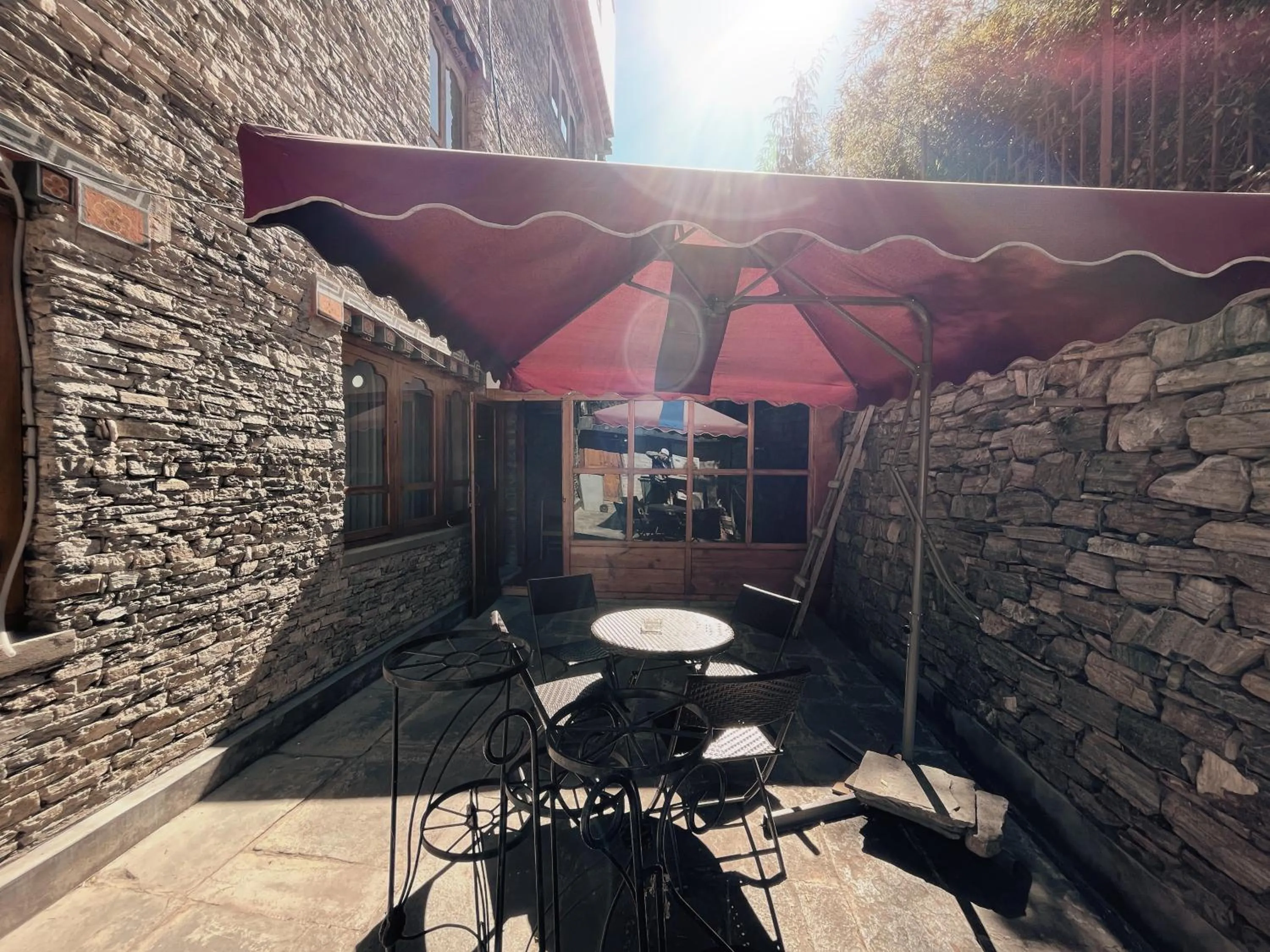 Patio in Hotel Amodhara