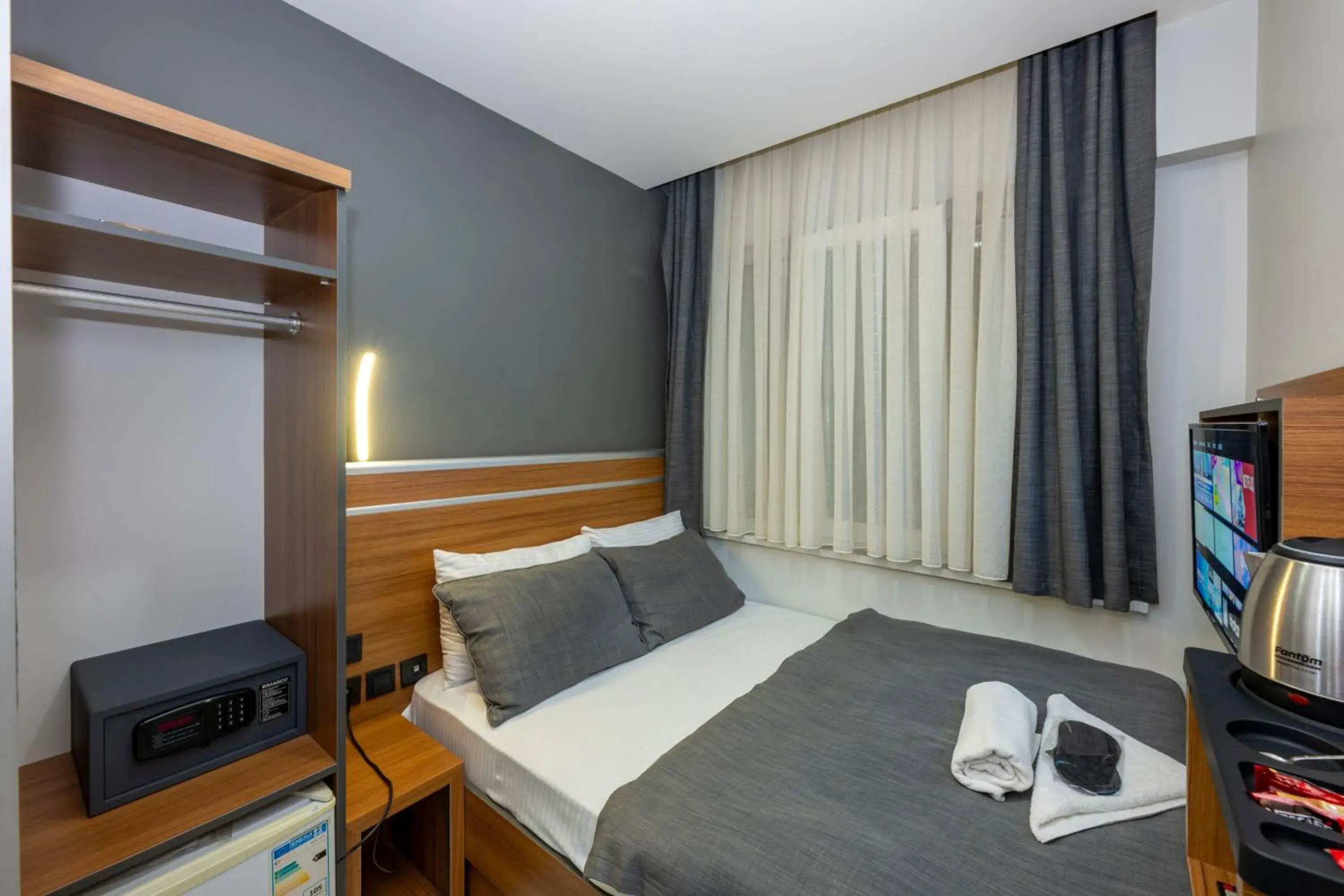 Double Room in mayza otel Double Room in mayza otel