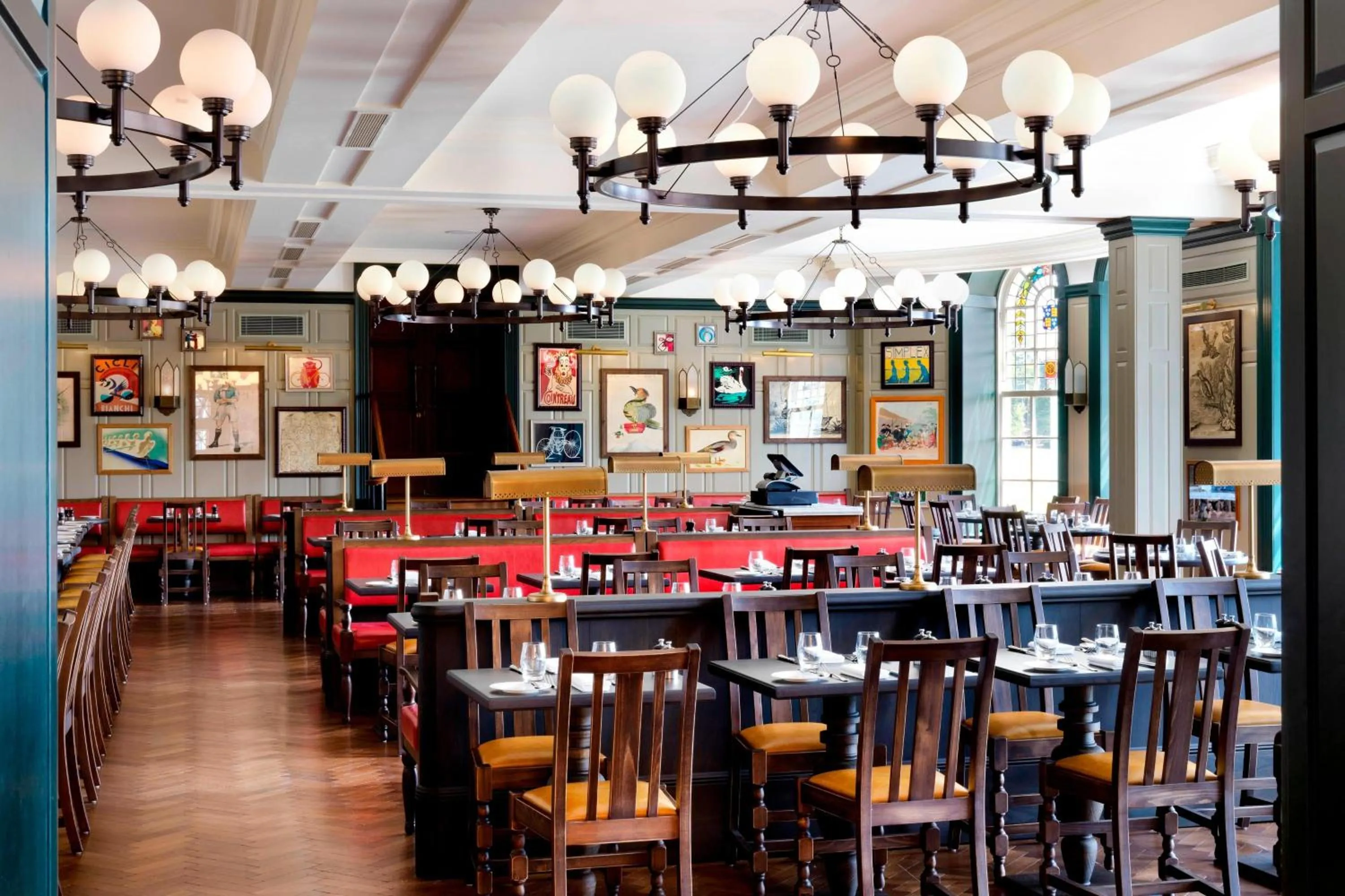 Restaurant/places to eat in University Arms, Autograph Collection