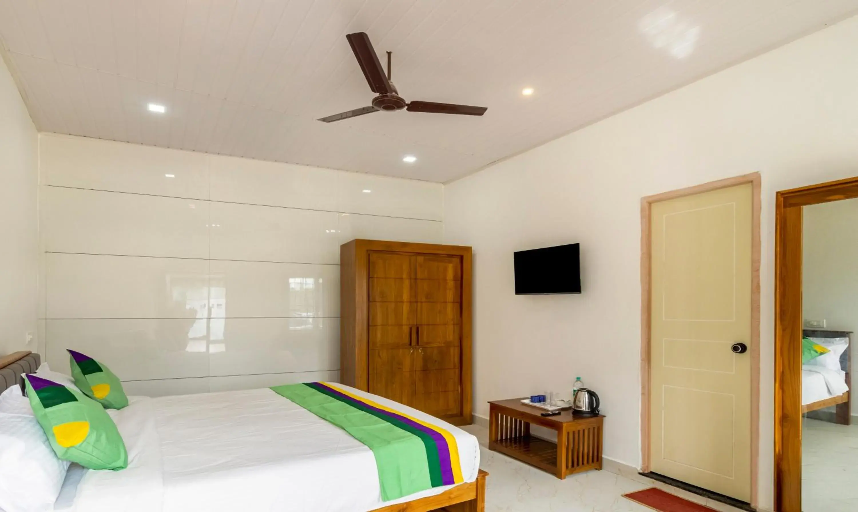 Bed in Treebo The Rove, Coorg Bed in Treebo The Rove, Coorg