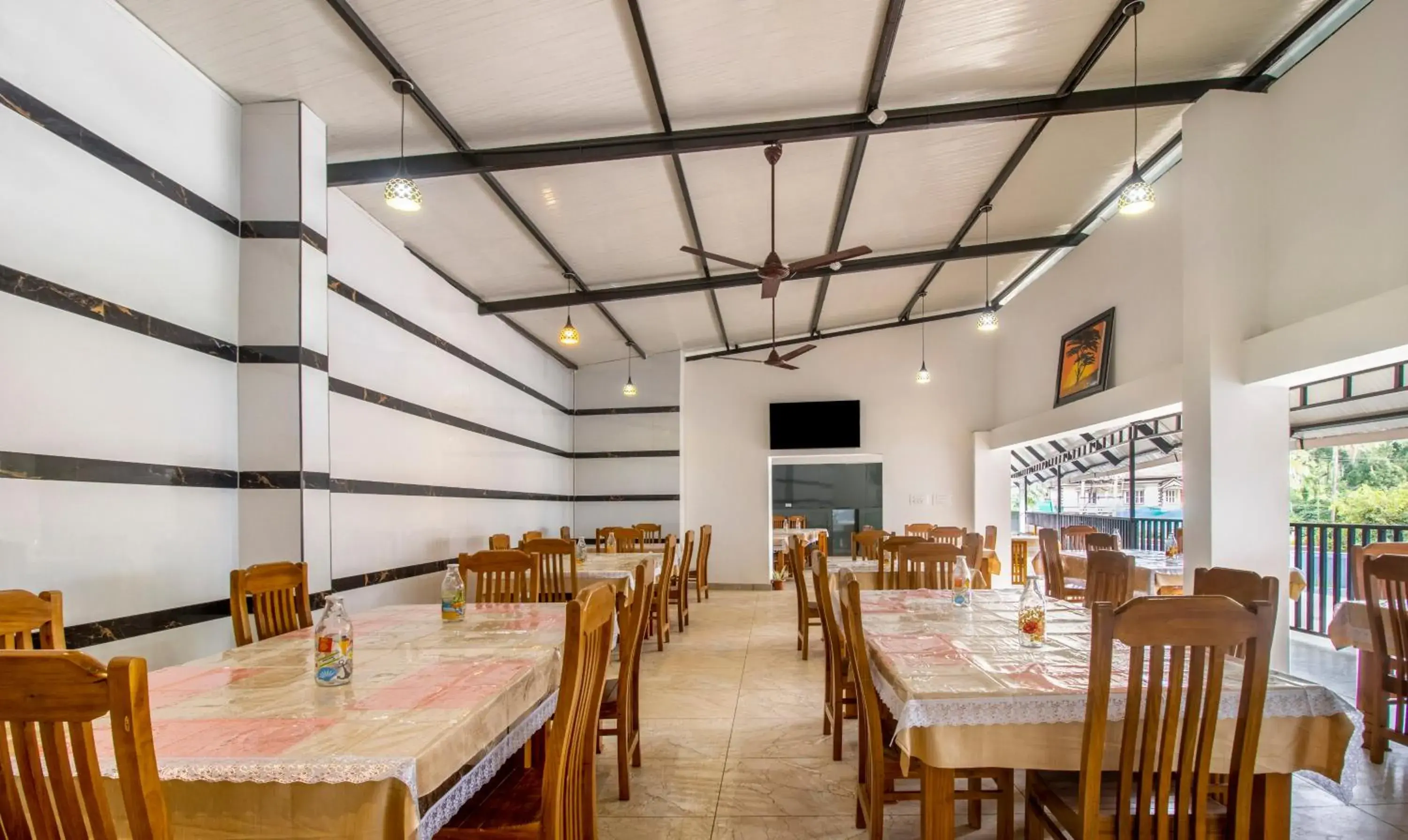 Restaurant/places to eat in Treebo The Rove, Coorg Restaurant/places to eat in Treebo The Rove, Coorg