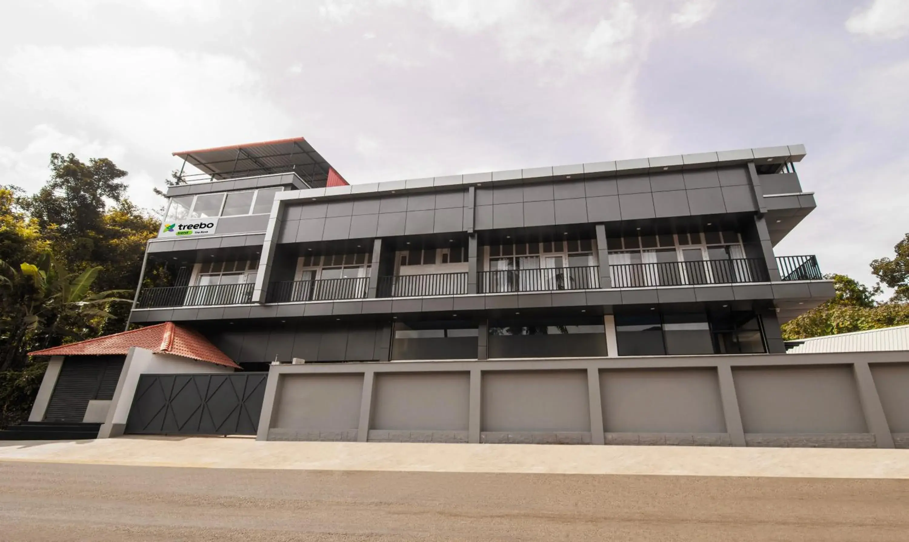 Facade/entrance in Treebo The Rove, Coorg Facade/entrance in Treebo The Rove, Coorg