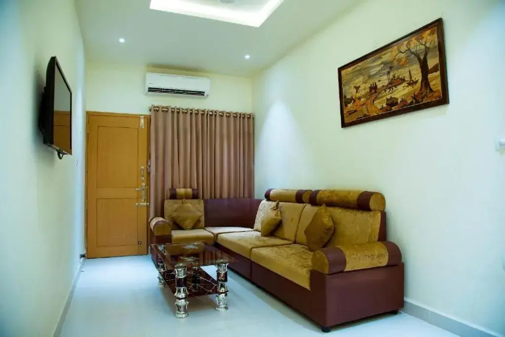 Living room in The Grand White Palace Living room in The Grand White Palace