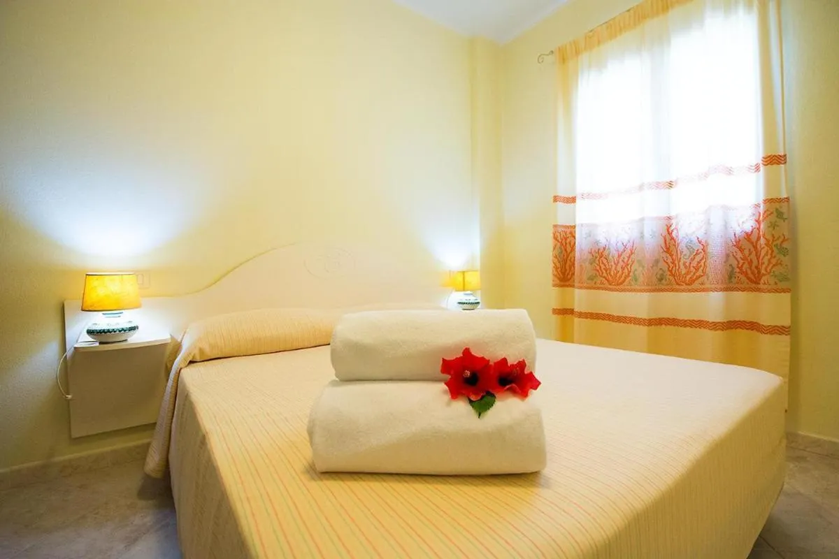 Bedroom, Bed in Relaxing Le Residenze del Maria Rosaria no2210 sleeps 3 persons