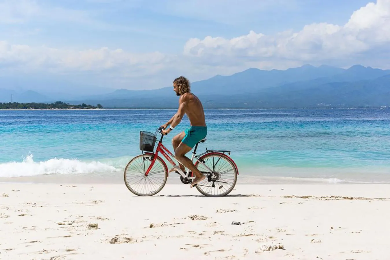 Cycling in Gili Amor Boutique Resort