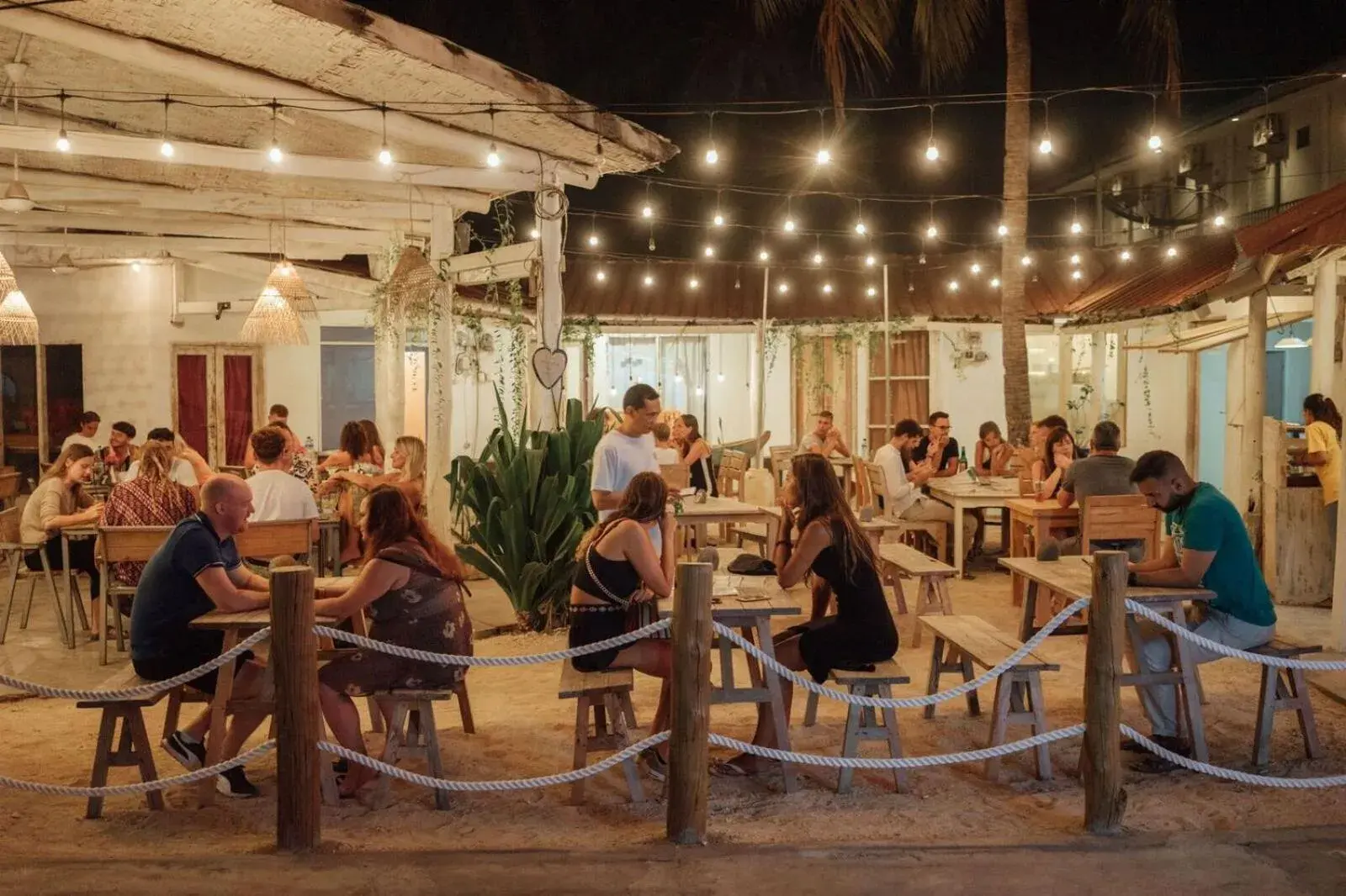 Restaurant/places to eat in Gili Amor Boutique Resort Restaurant/places to eat in Gili Amor Boutique Resort