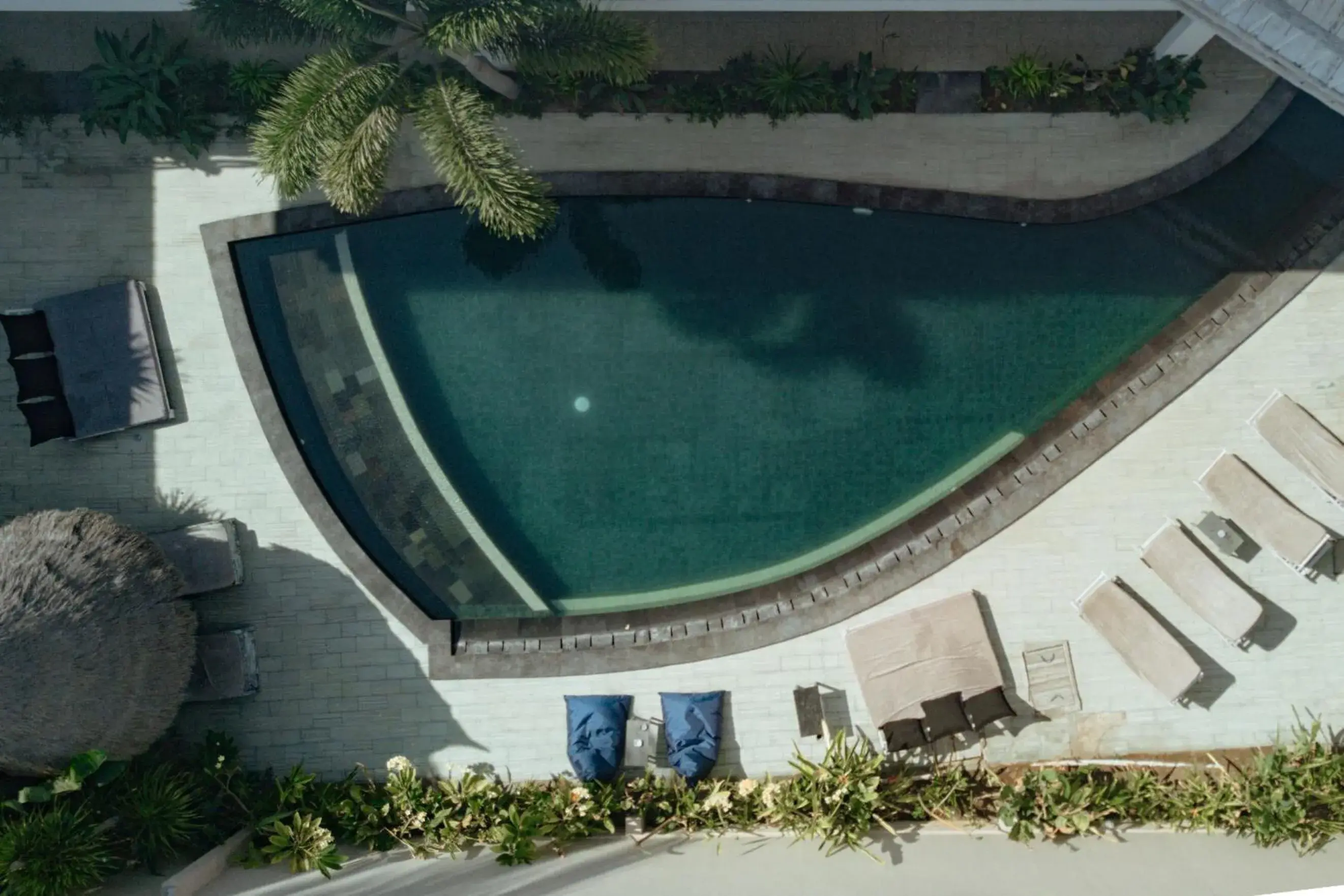 Pool view in Gili Amor Boutique Resort Pool view in Gili Amor Boutique Resort