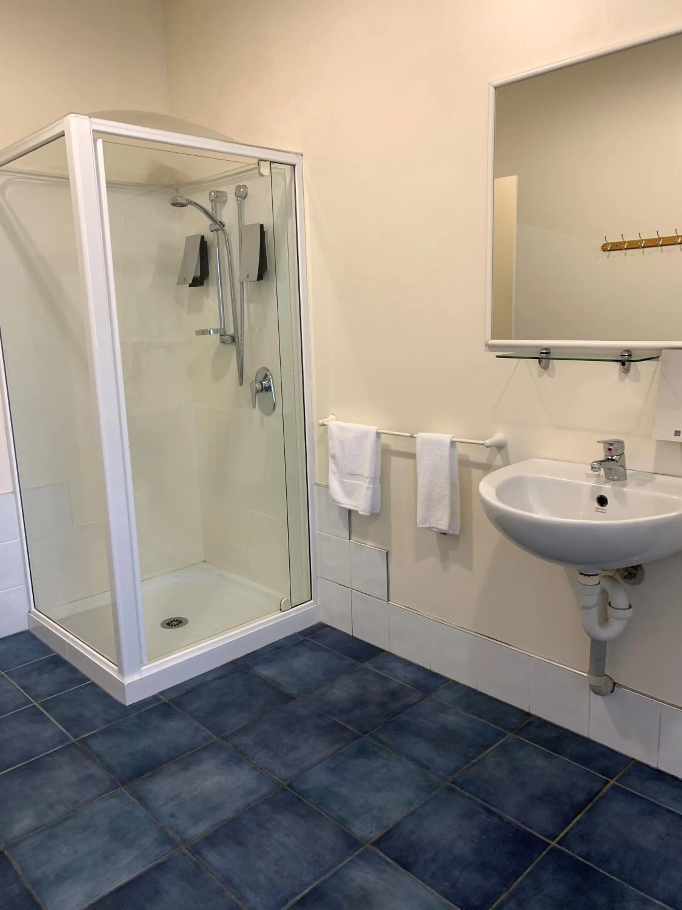 Haast River Motels & Holiday Park