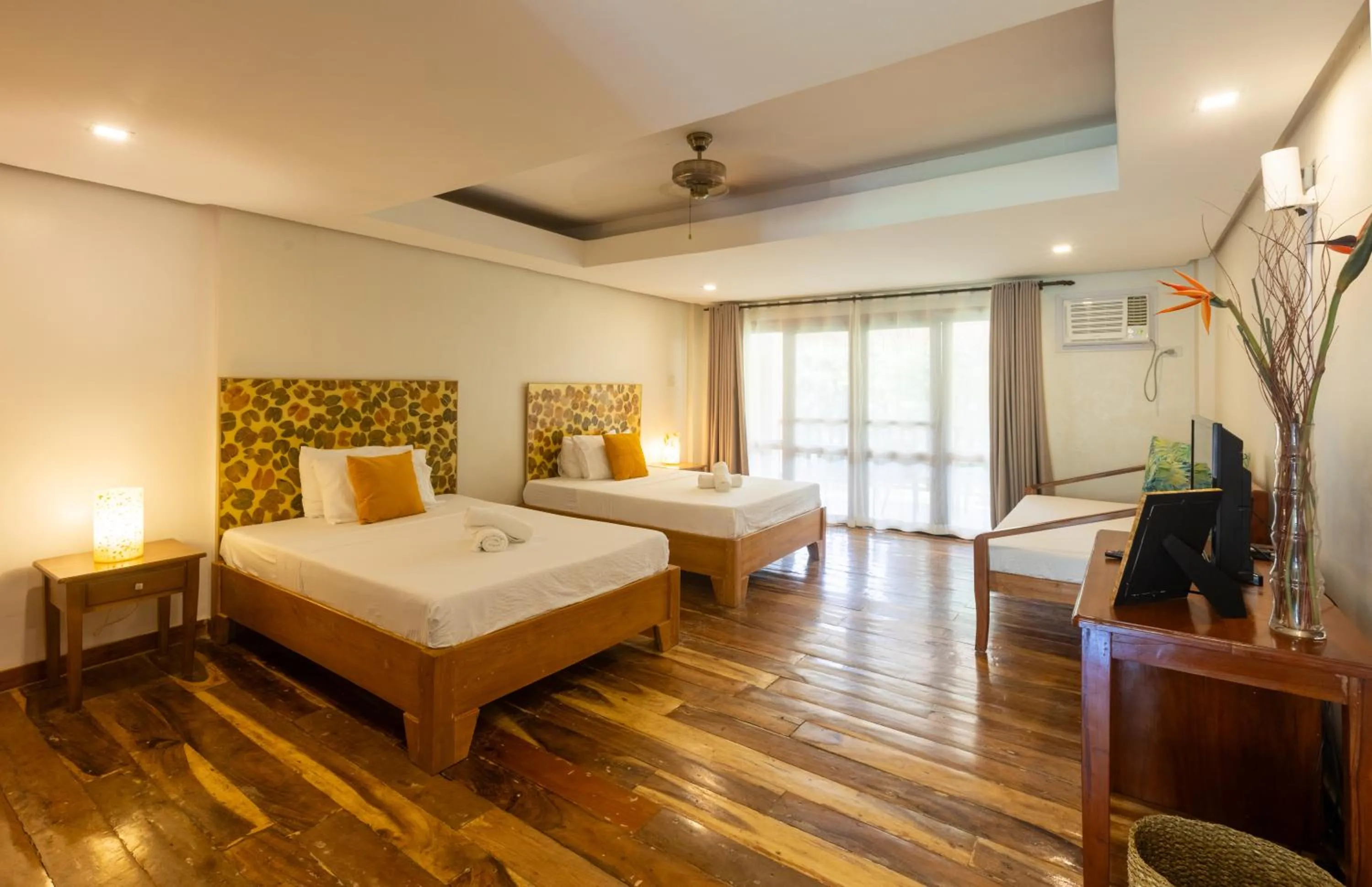 Bed in Nabulao Beach Resort