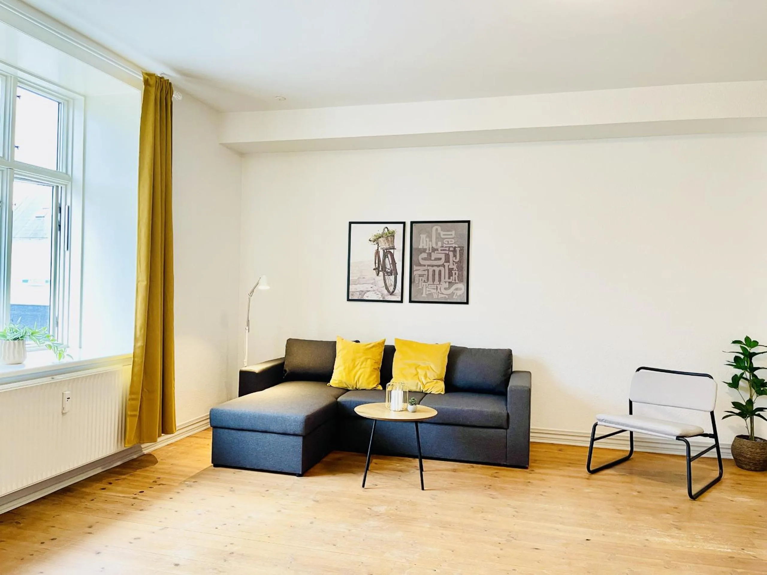 aday - Sunshine apartment in the heart og Hjorring
