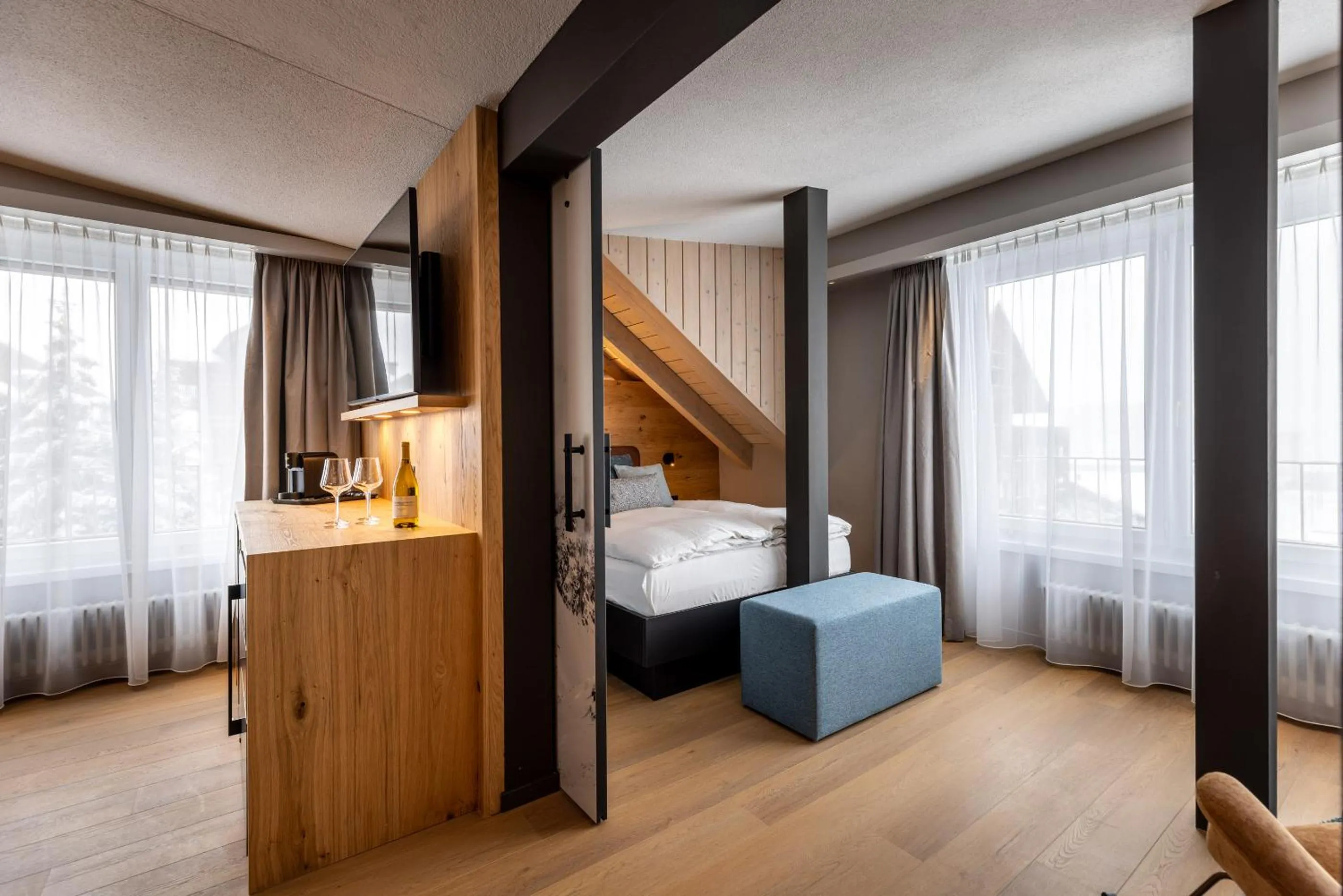 minibar, Bed in Hotel Piz Badus