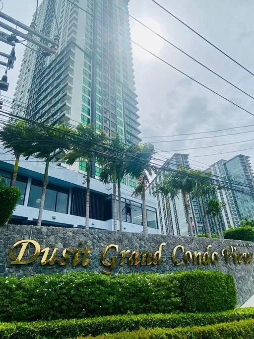 Dusit Grand Condo View