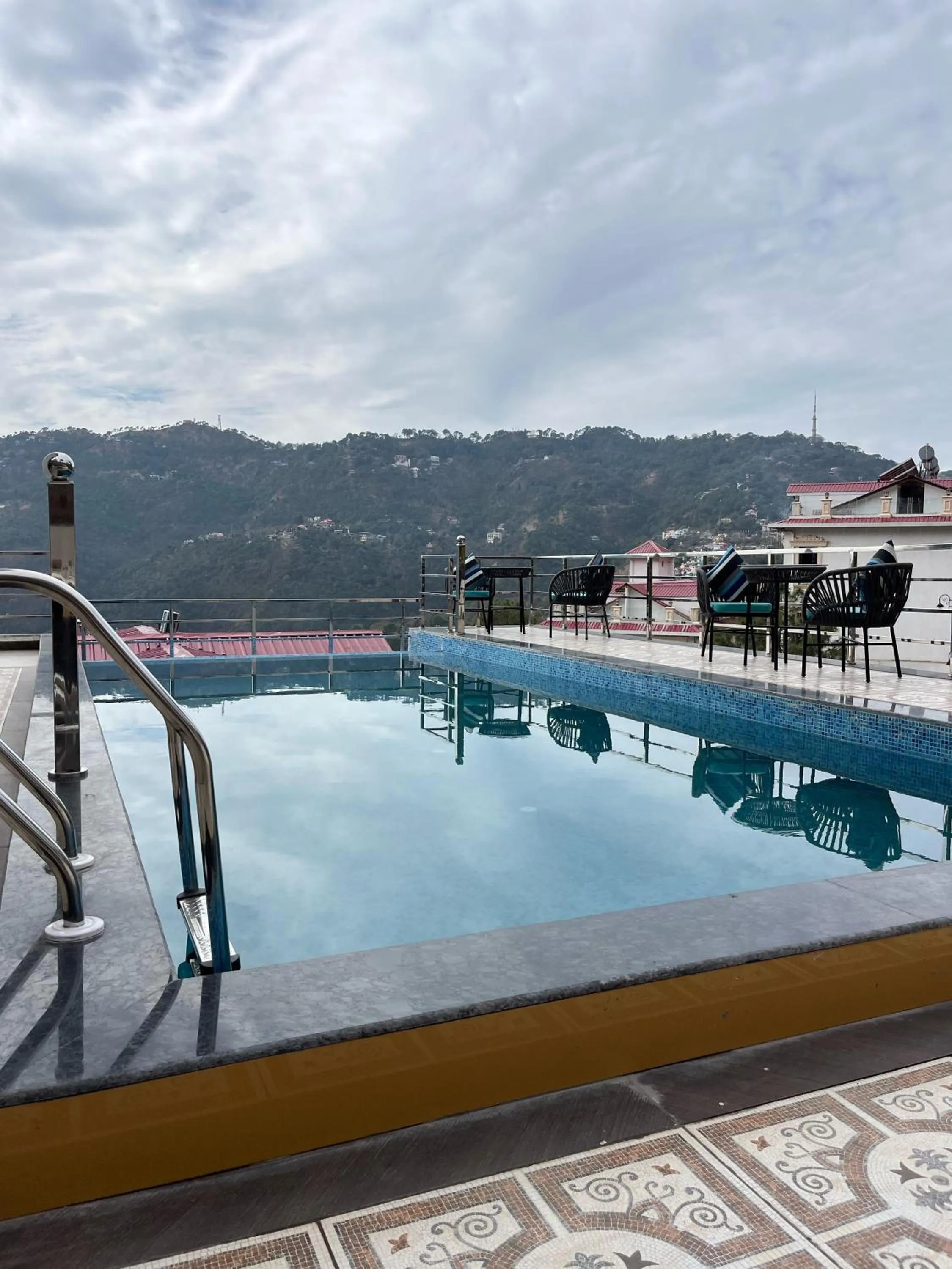 Swimming pool in Villasita Resort