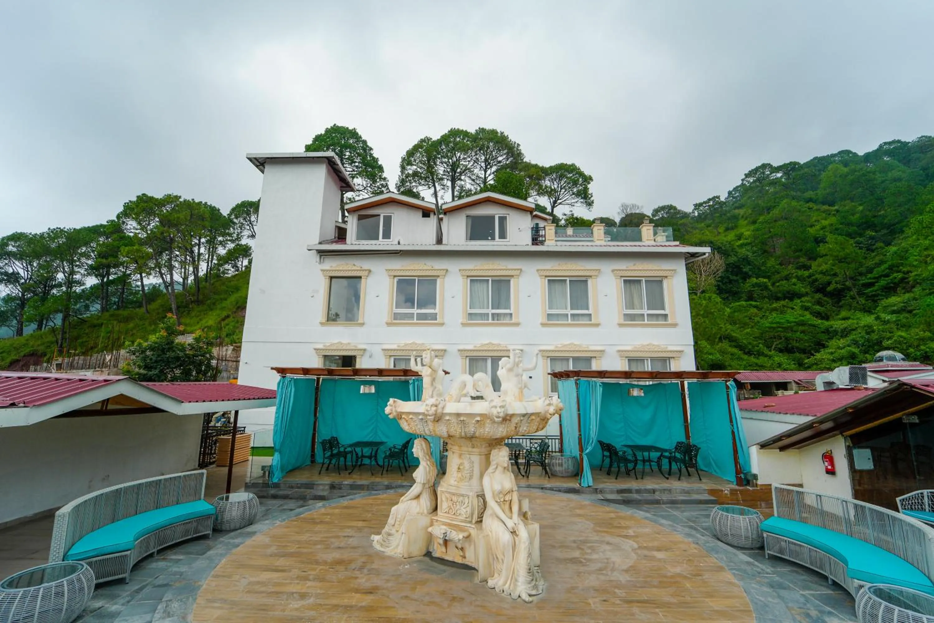 Property building in Villasita Resort